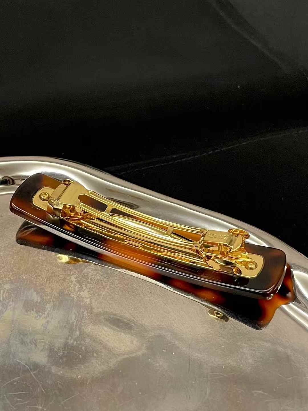 Miu Miu CELINE Hairpin view 3