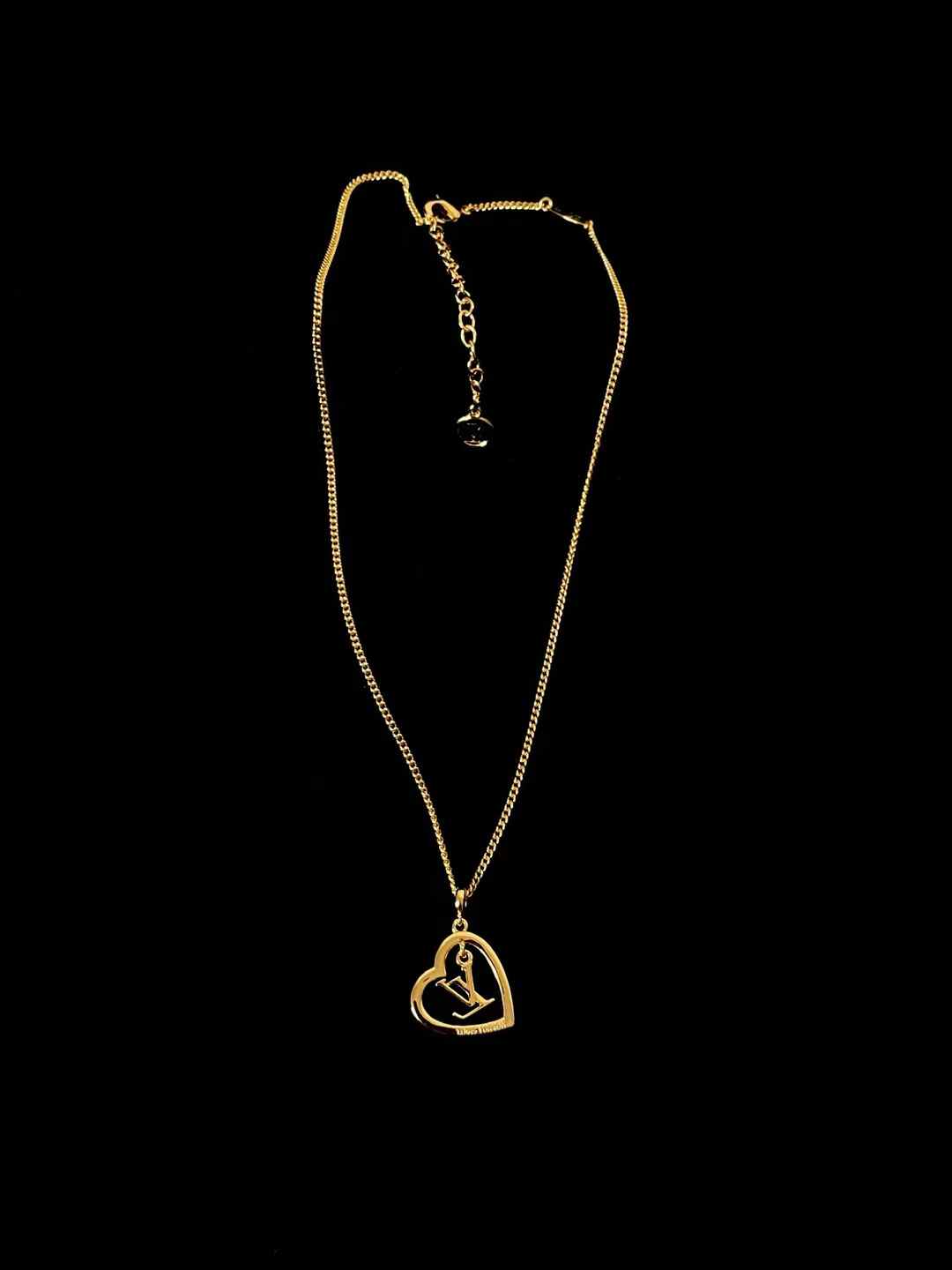 Louis Vuitton Necklace view 2