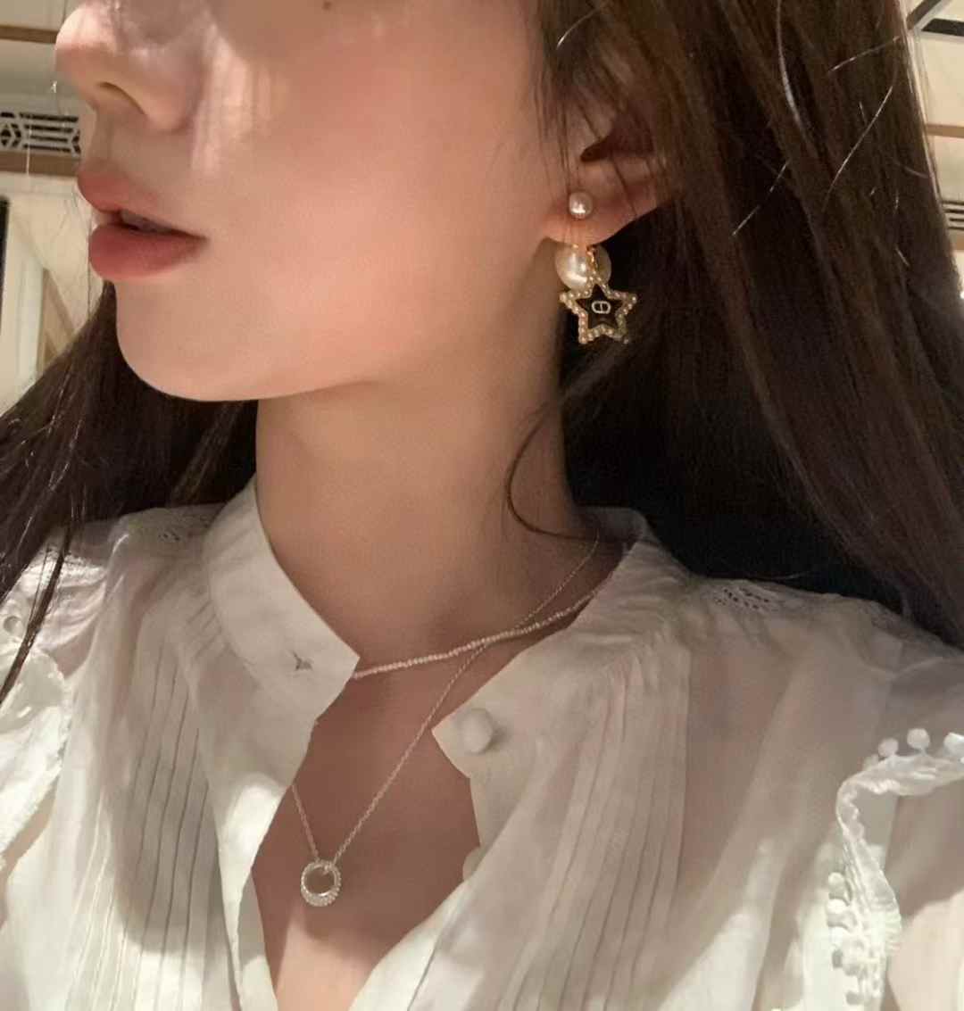 Dior Earrings view 1