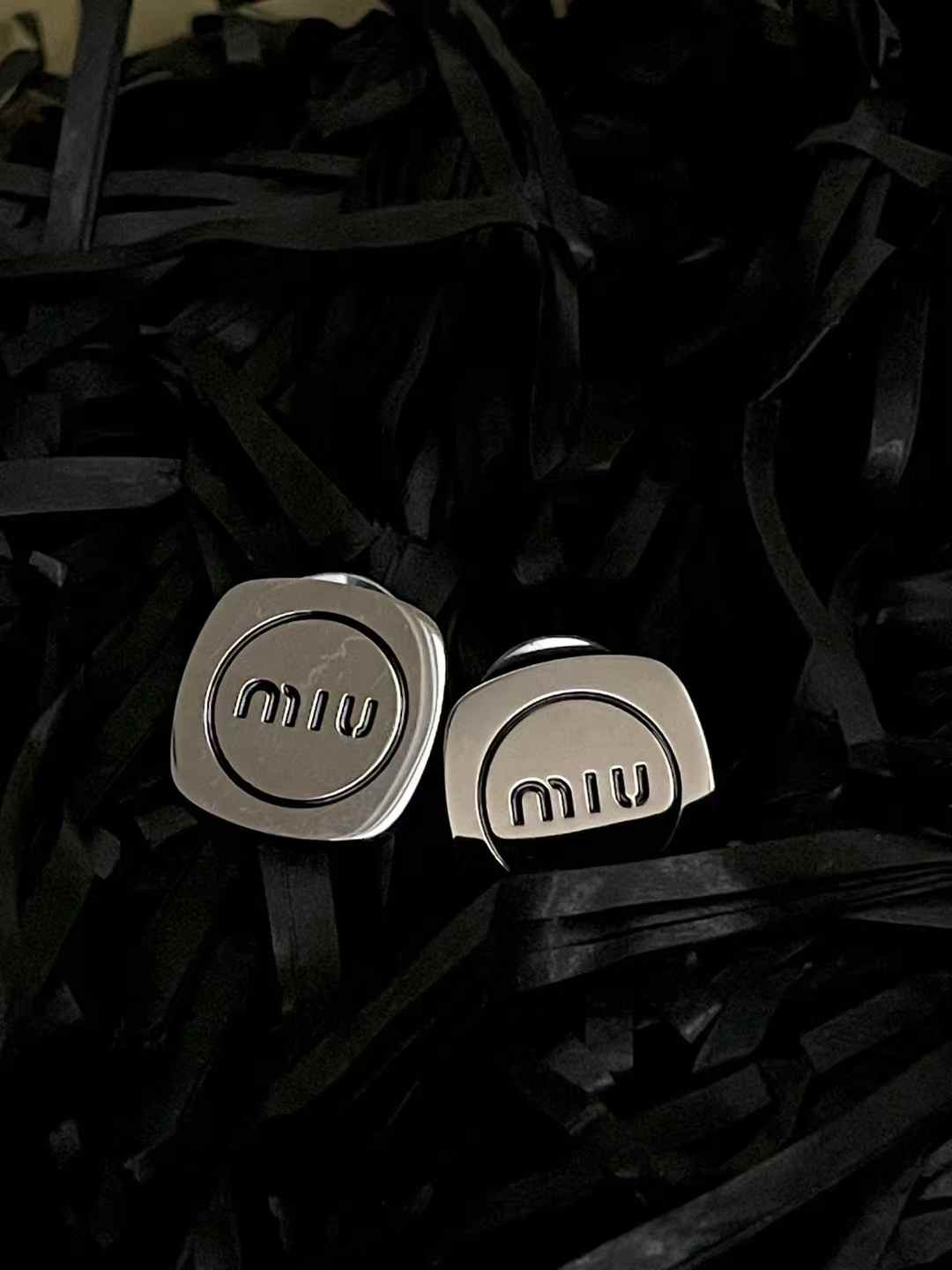 Miu Miu Earrings view 6