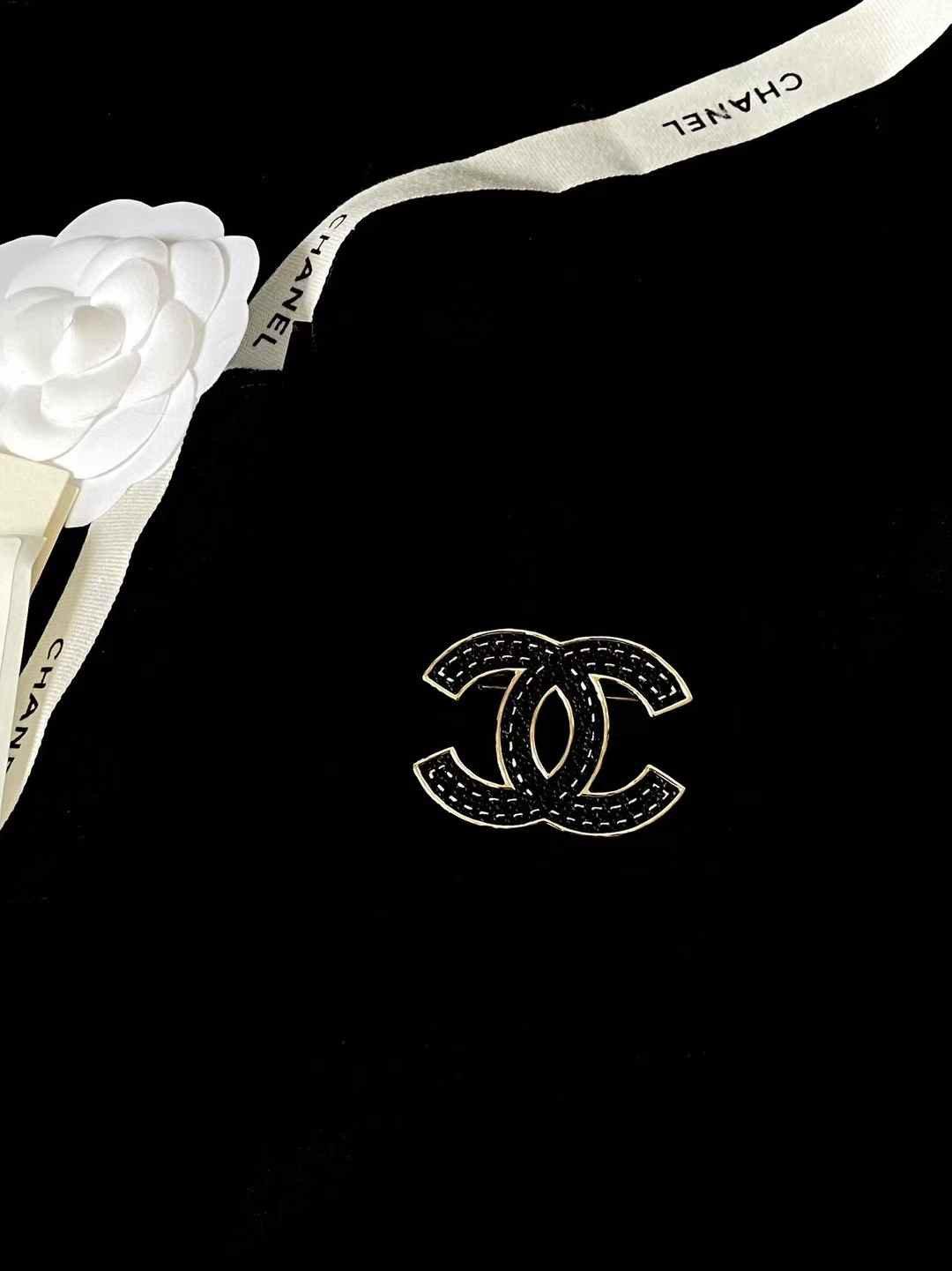 Chanel Brooch view 3