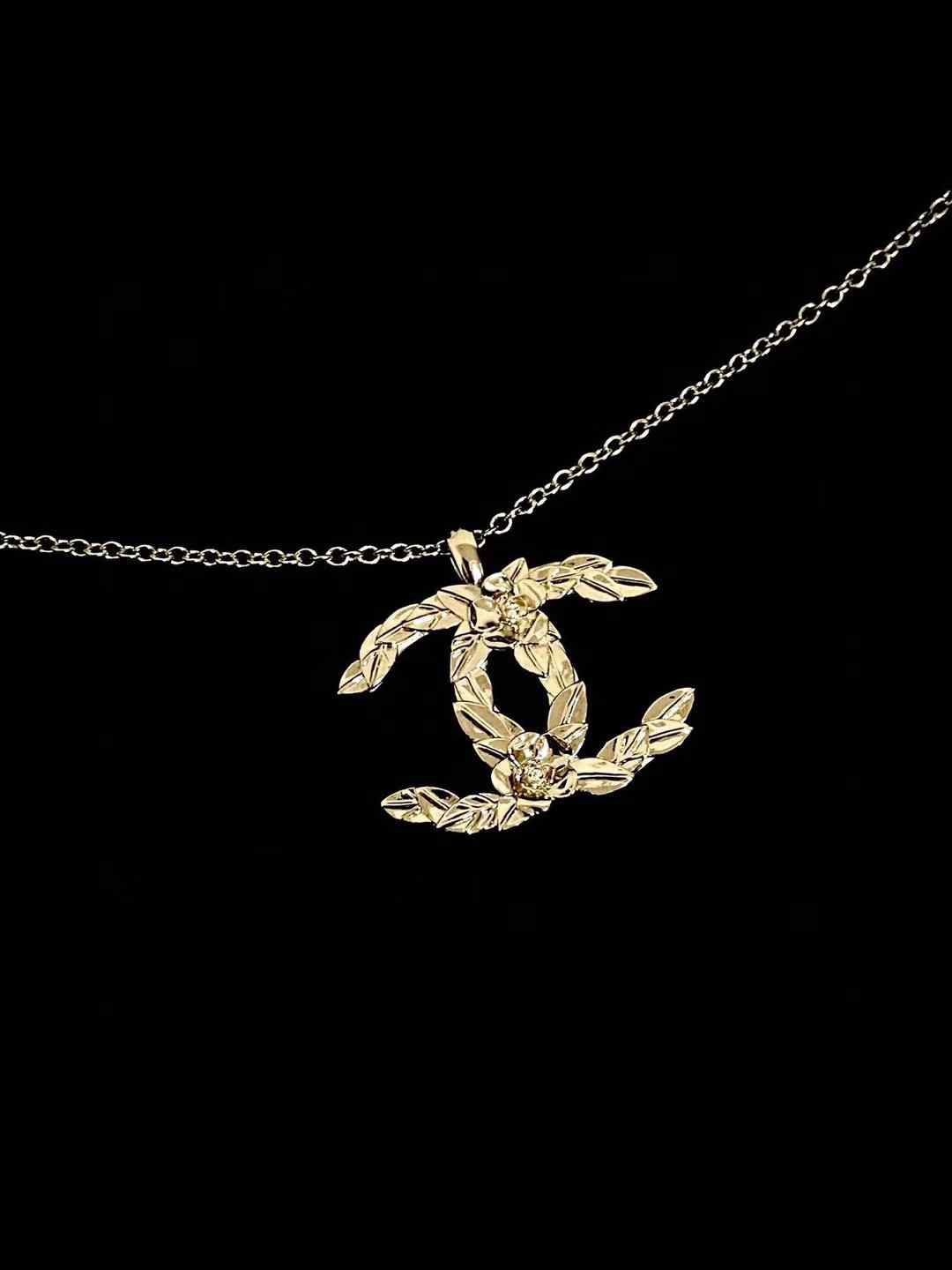 Chanel Necklace view 3