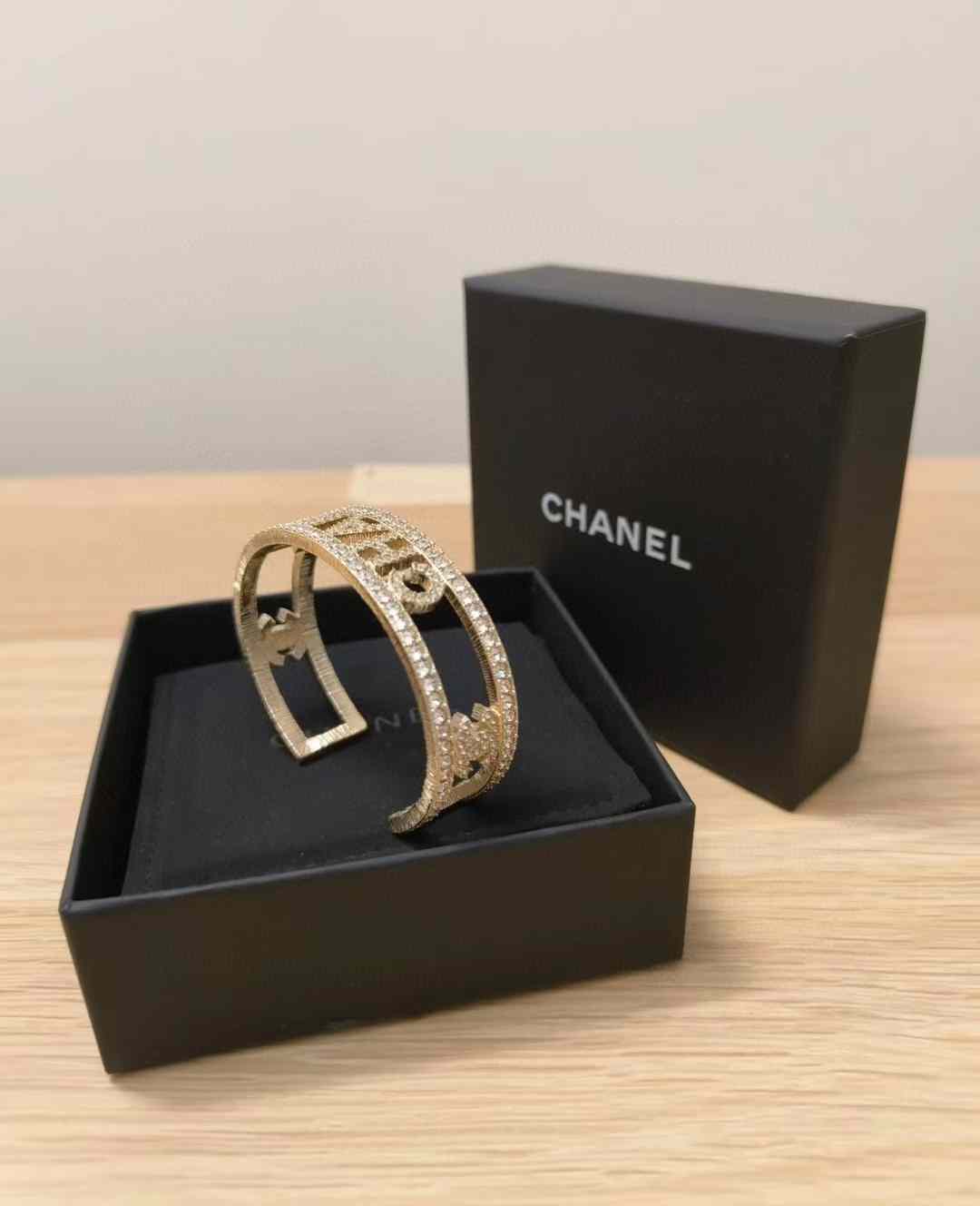 Chanel Bracelet view 6
