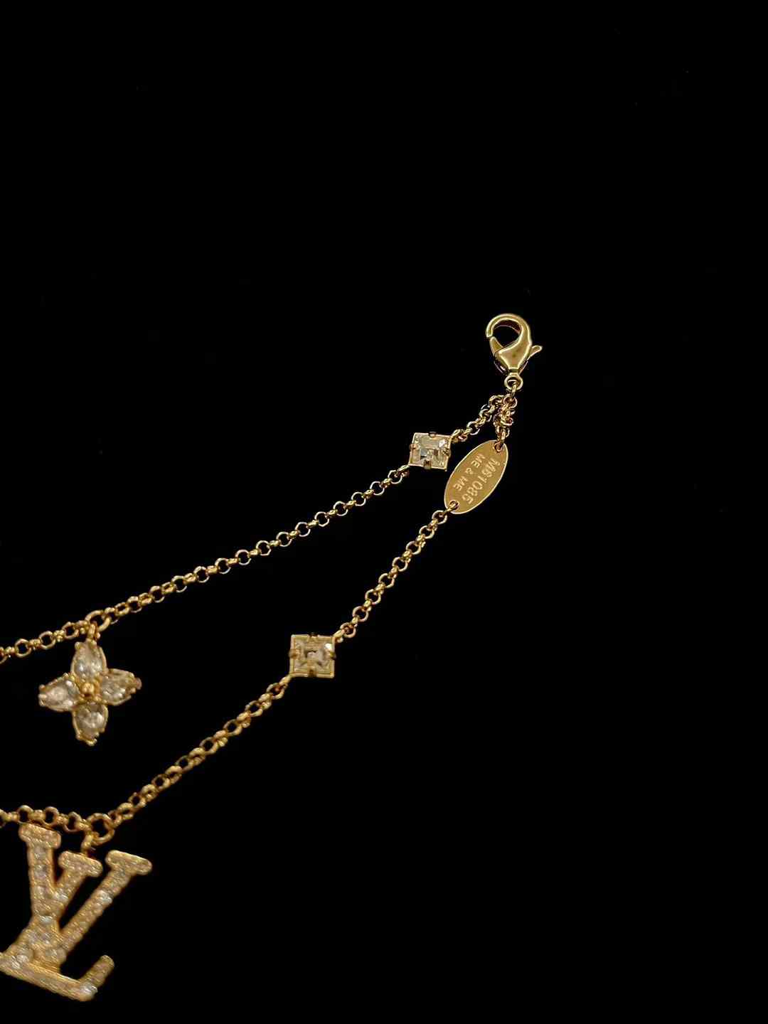 Louis Vuitton Bracelet view 6