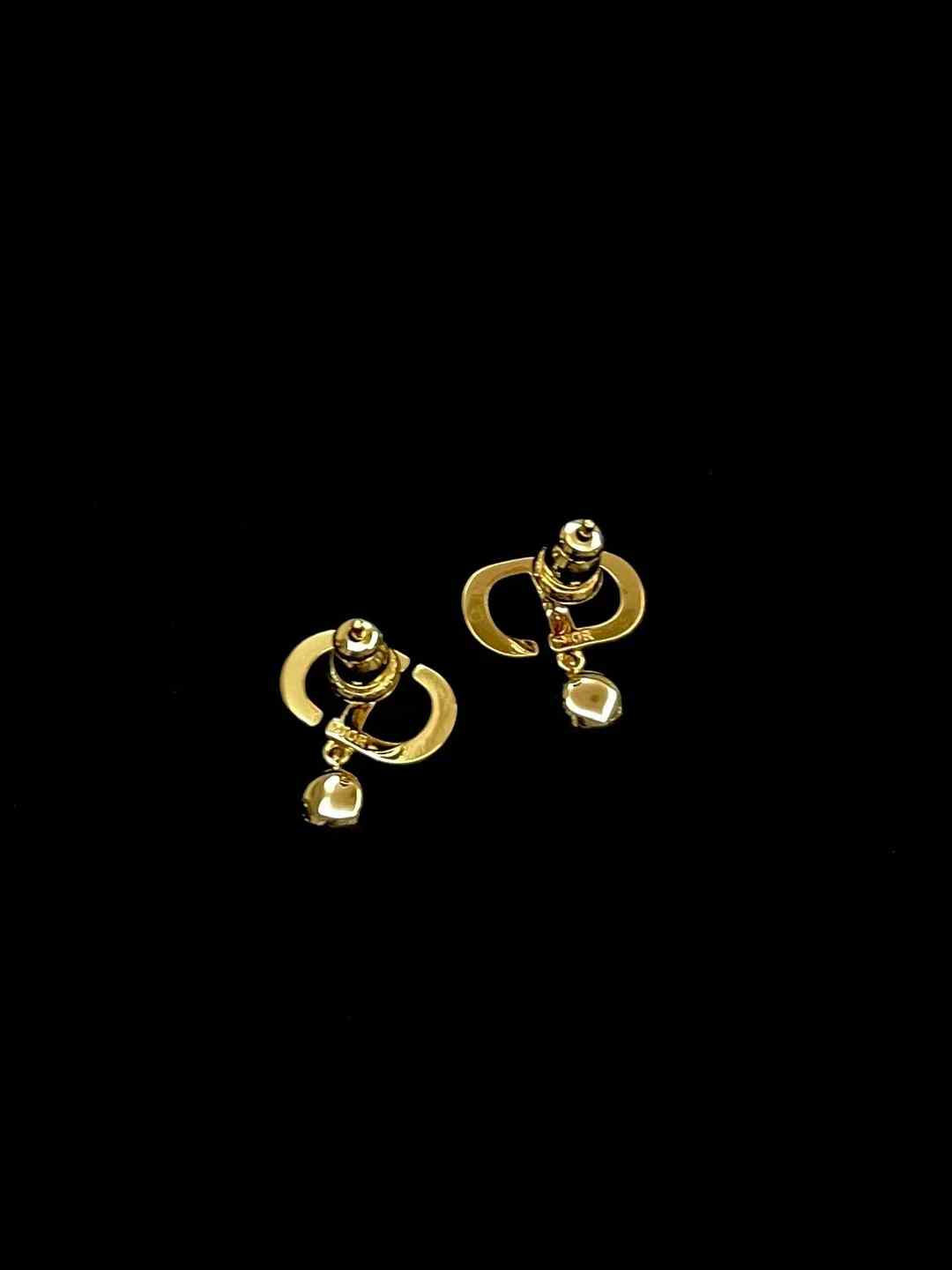 Dior Earrings view 4