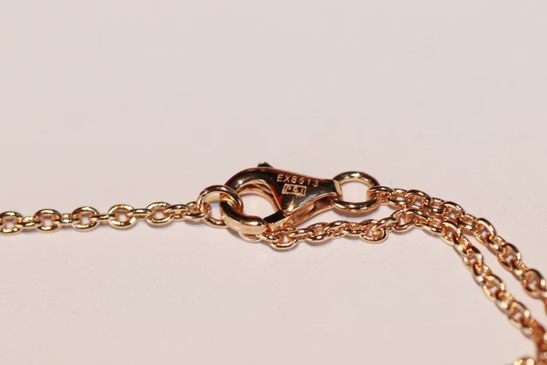 Cartier classic double-ring diamond-free necklace view 7