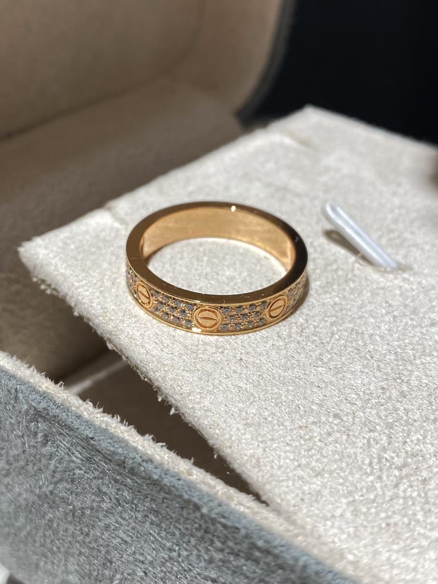 Cartier Star ring view 2