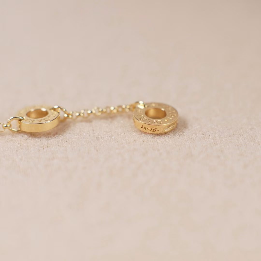 Bvlgari Necklace view 9
