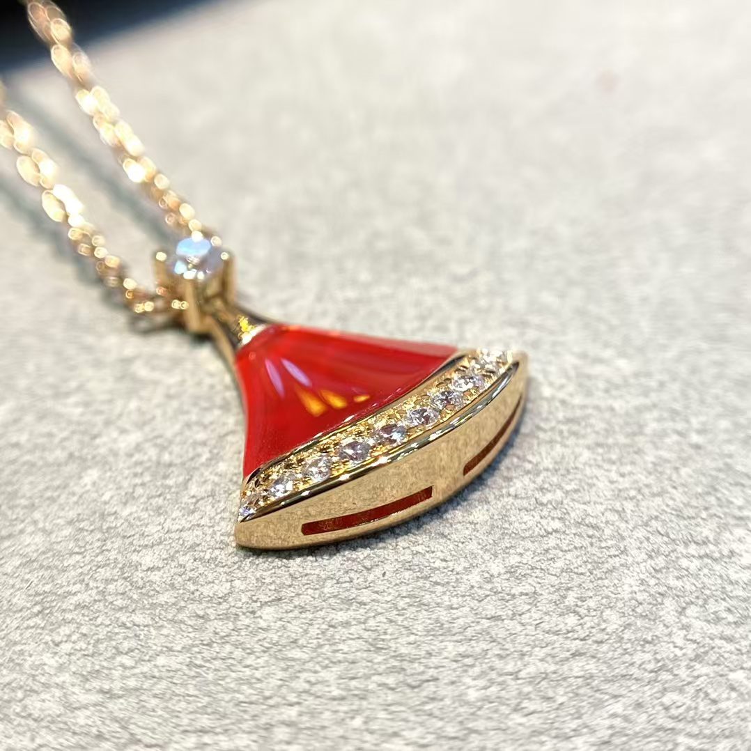 Bvlgari DIVAS DREAM Necklace view 5