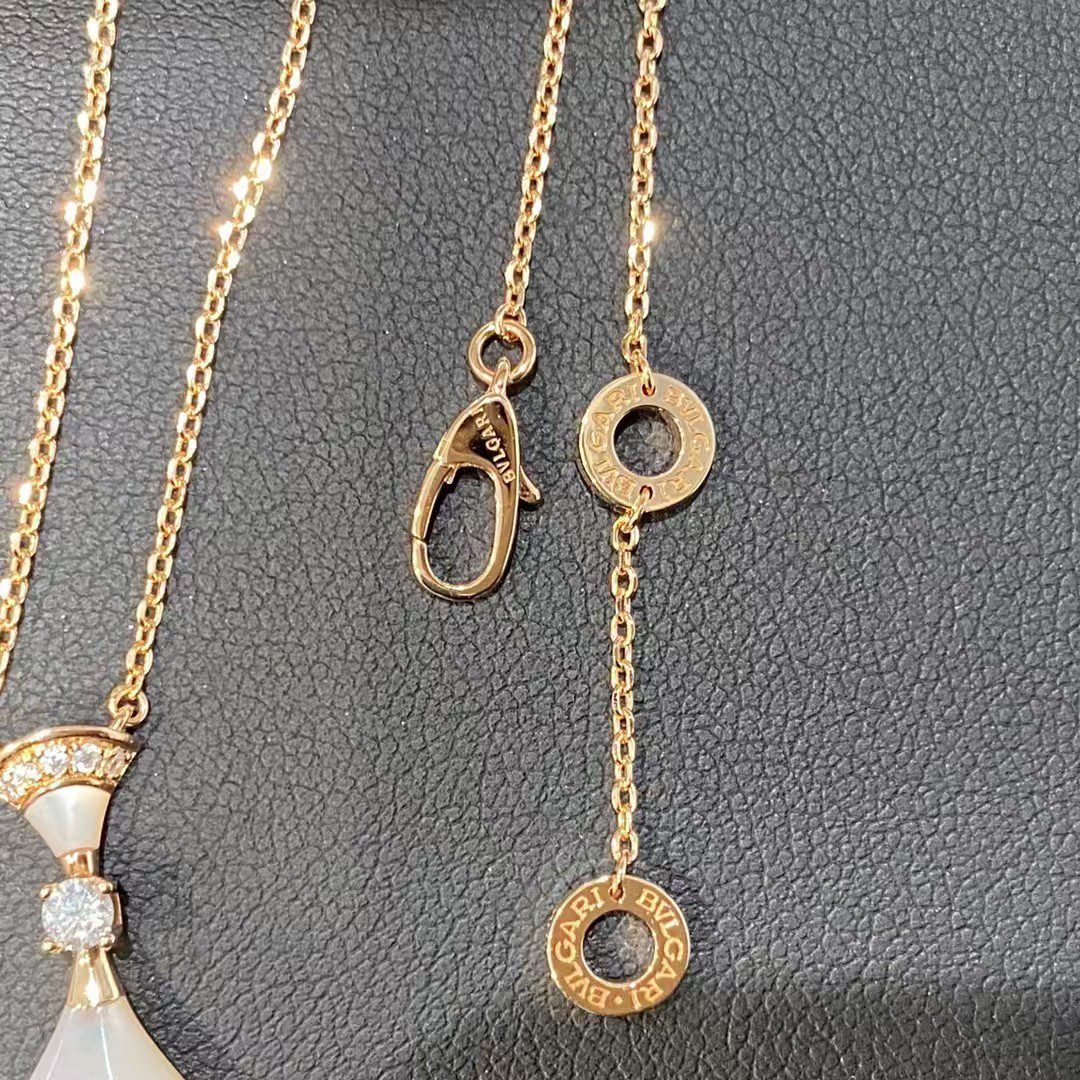 Bvlgari DIVAS DREAM Necklace view 7