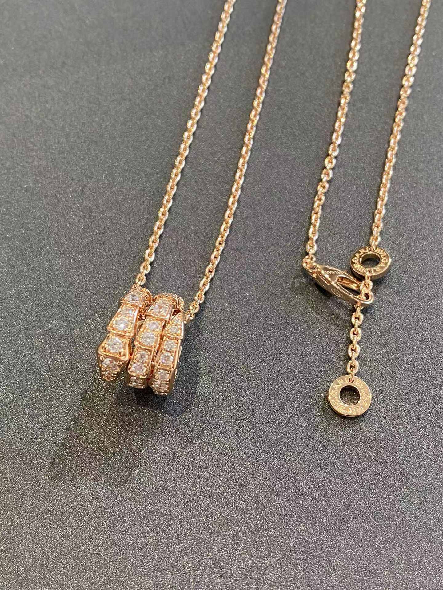 Bvlgari SERPNTI VIPER Necklace view 6