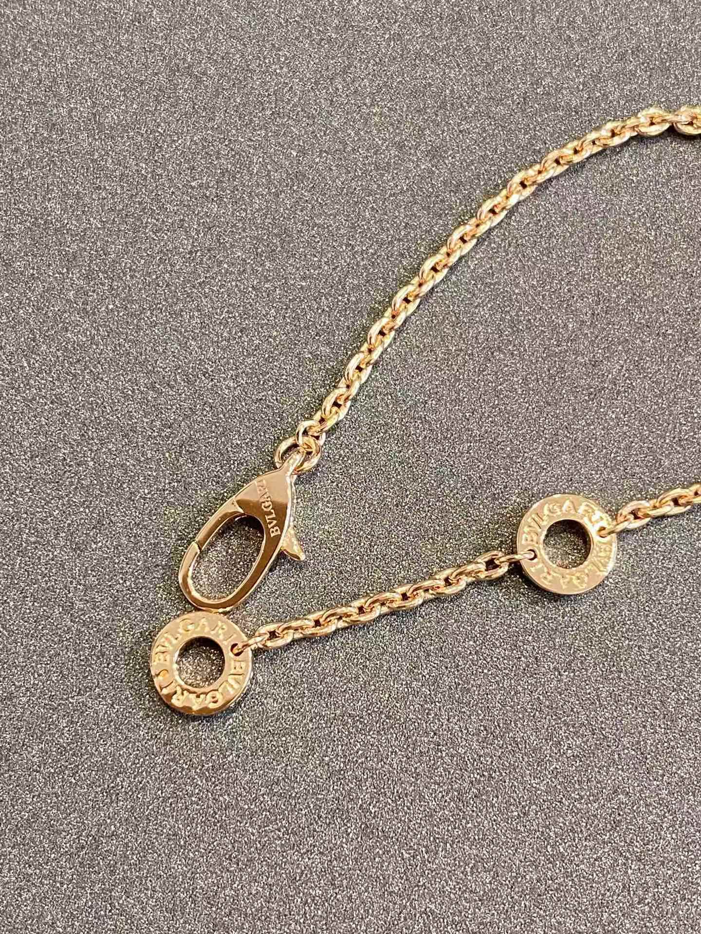 Bvlgari SERPNTI VIPER Necklace view 7