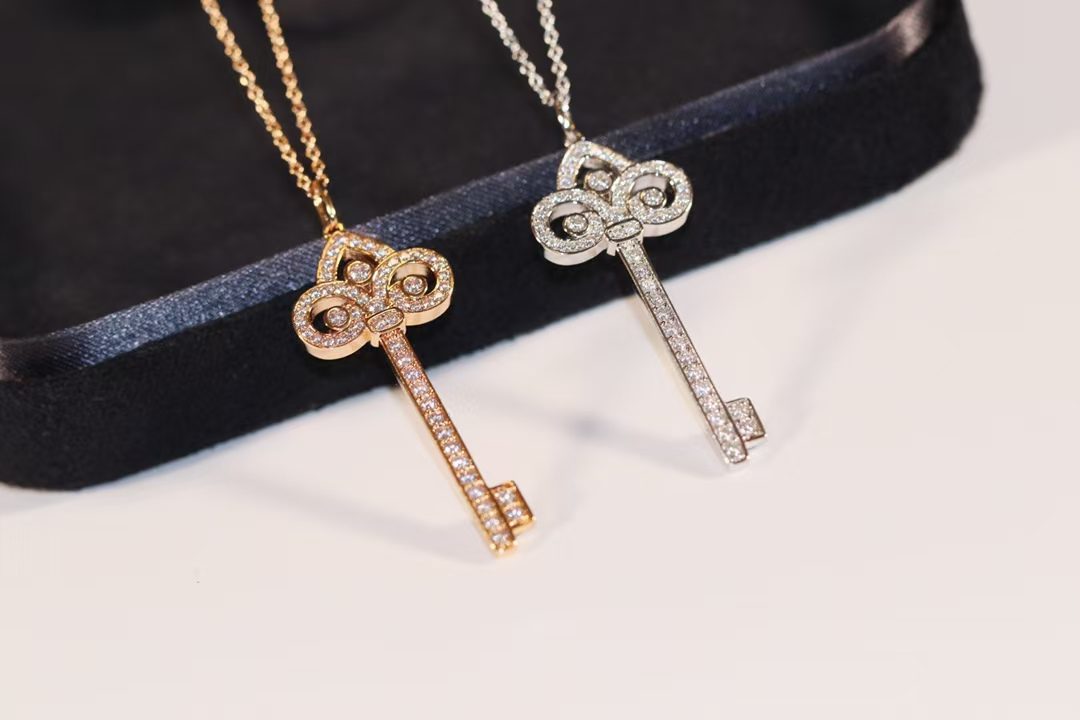 Tiffany & Co. Crown Key Pendant view 10
