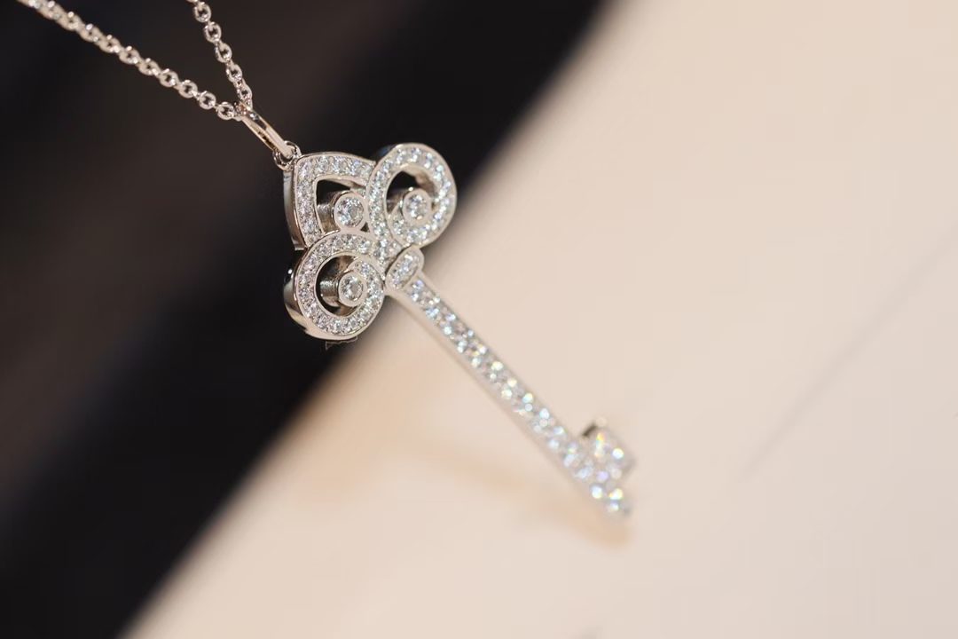 Tiffany & Co. Crown Key Pendant view 8
