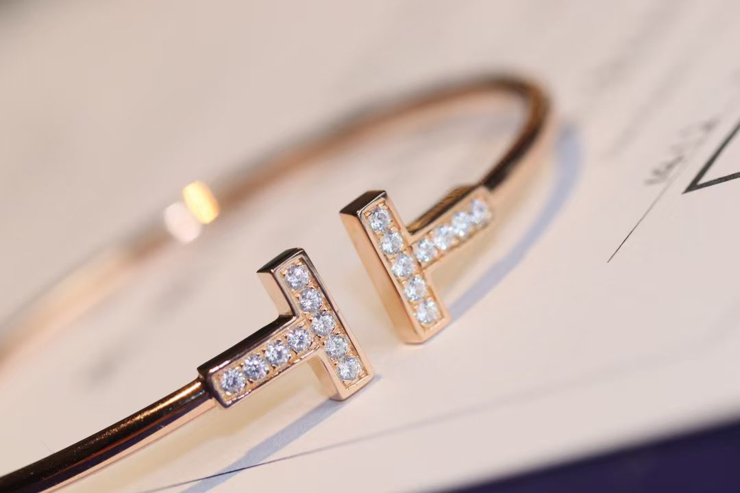 Tiffany & Co. T series bracelet view 10