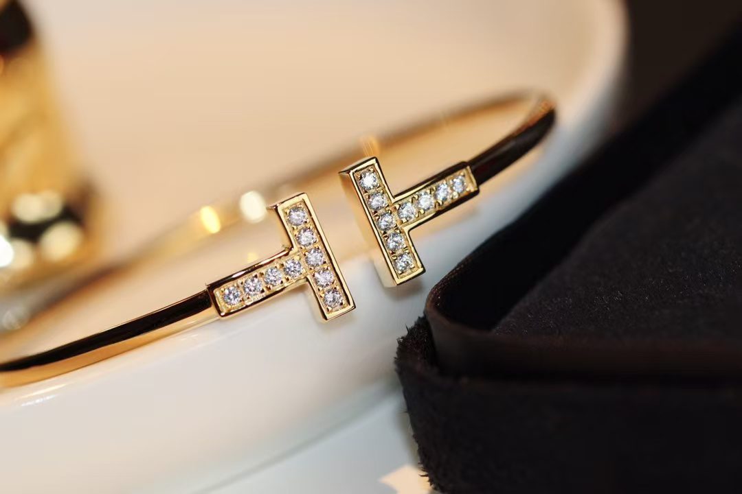 Tiffany & Co. T series bracelet view 5