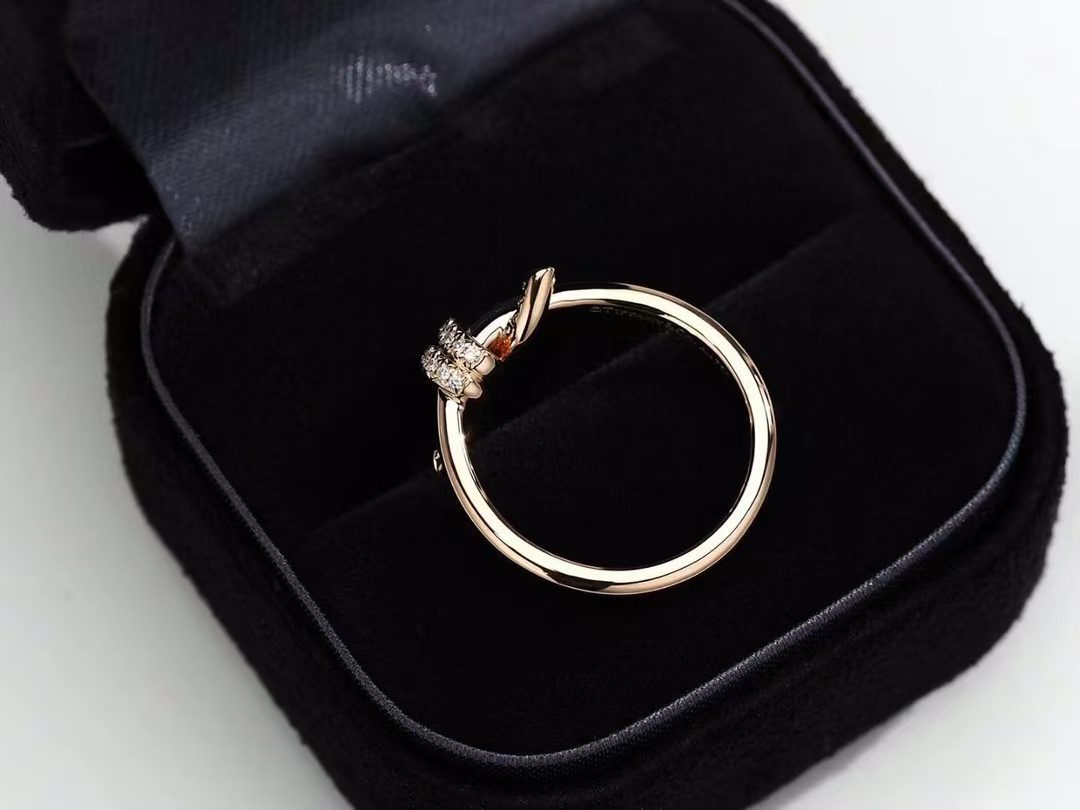 Tiffany & Co. knot Ring view 5