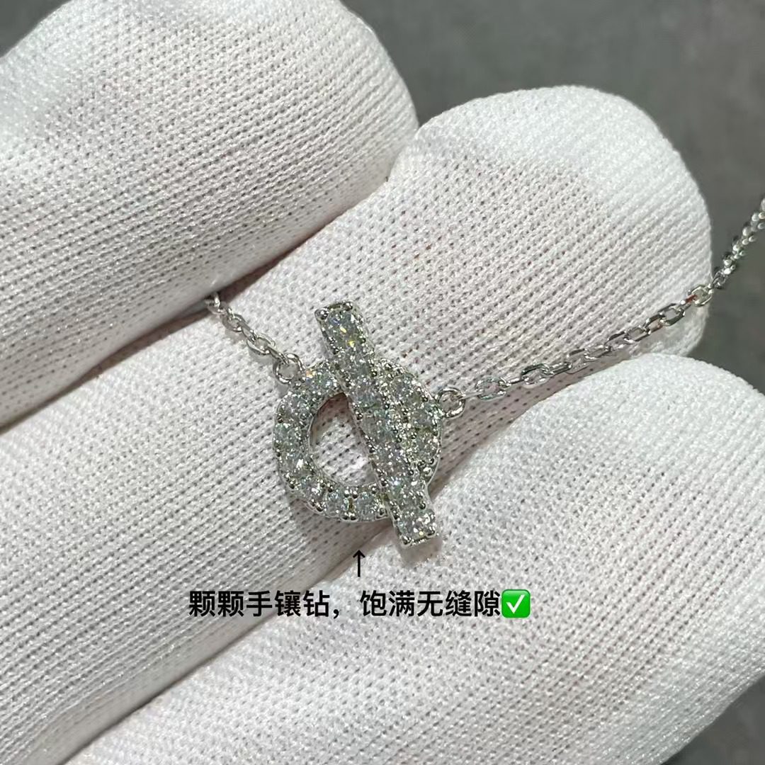 Hermès Finesse Pendant view 10
