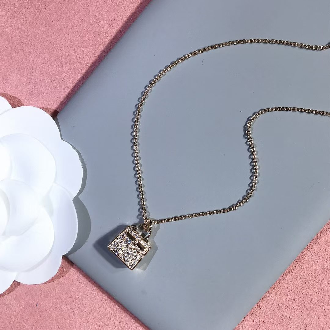 Hermès KELLY Necklace view 7