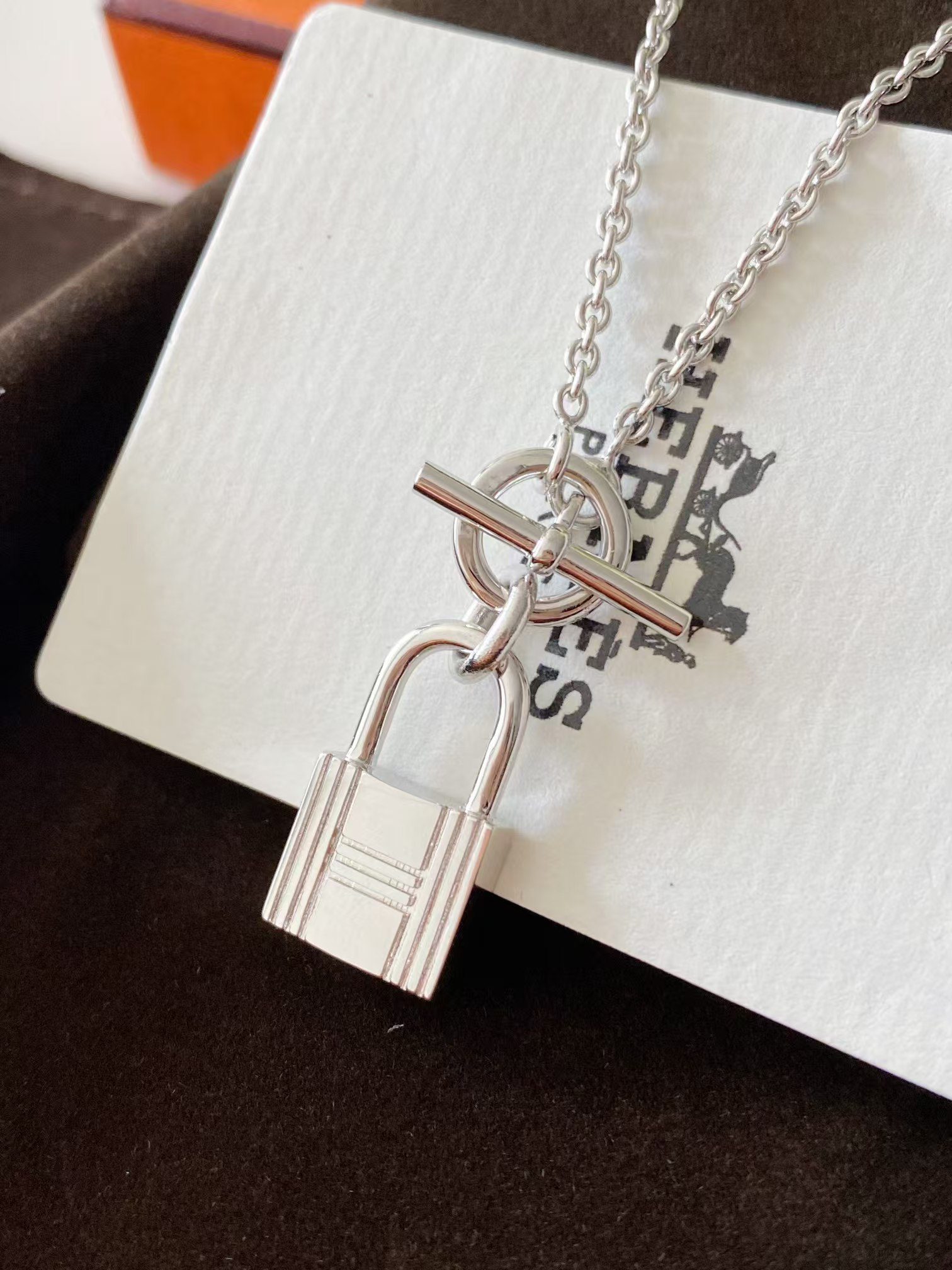 Hermès Lock necklace view 3