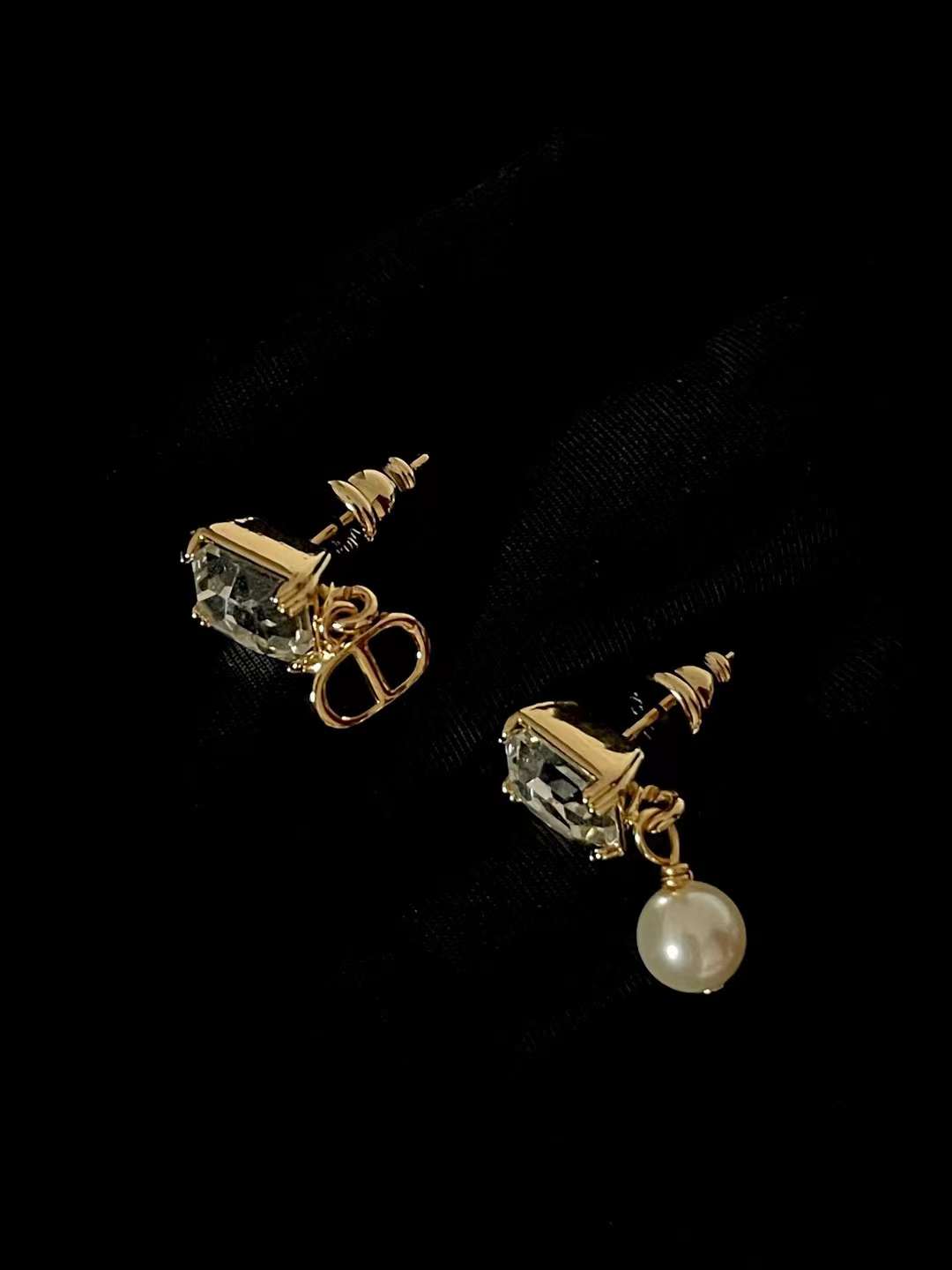 Dior Petit CD Earrings view 6