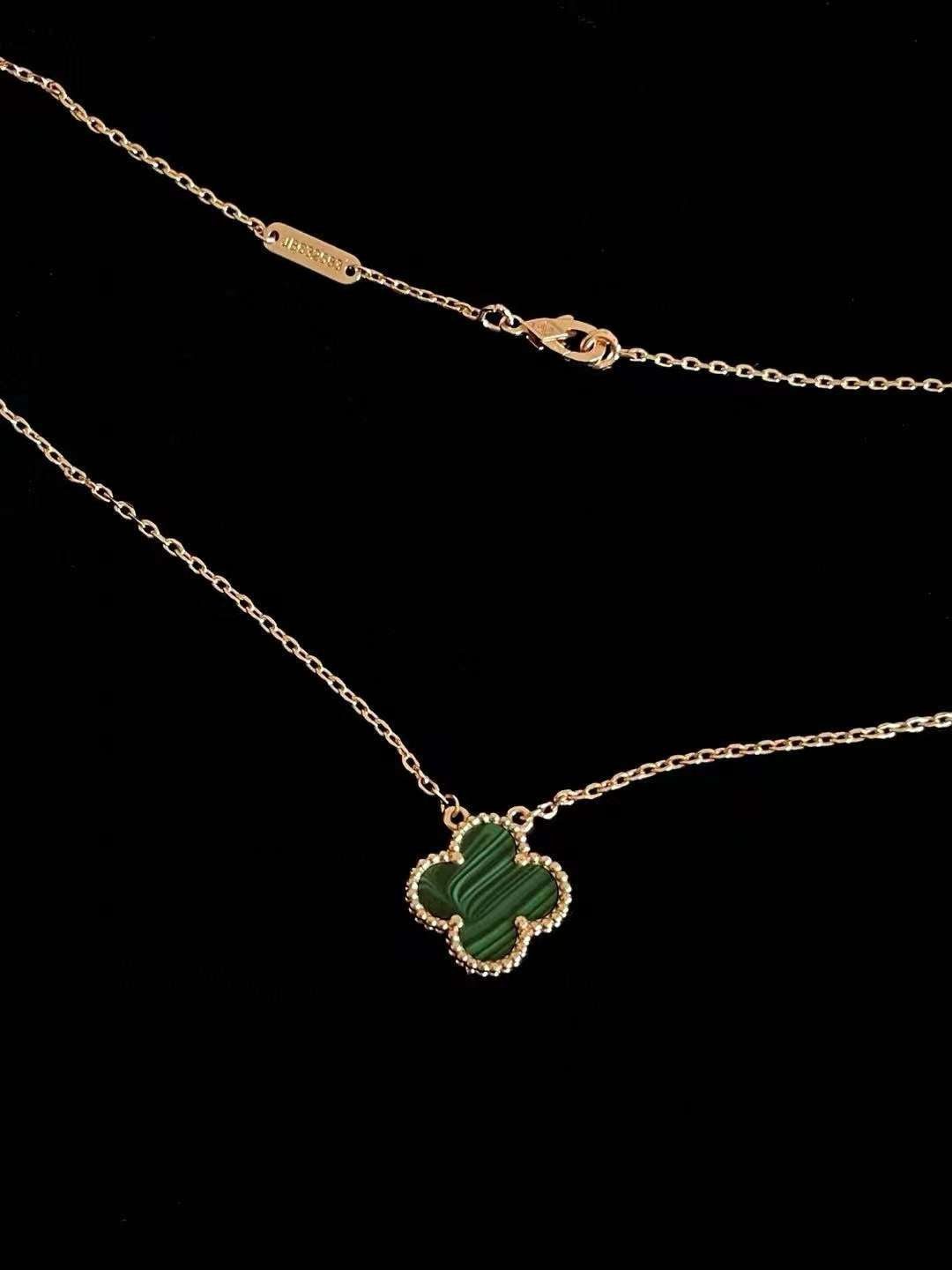 Fendi Vintage Alhambra pendant view 4