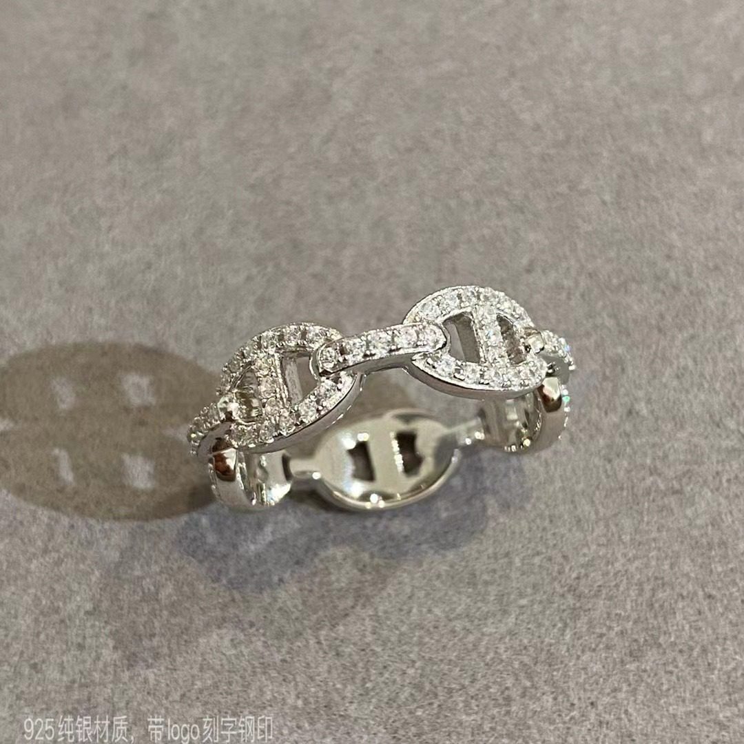Hermès Chaine d’ancre Enchainee ring view 2