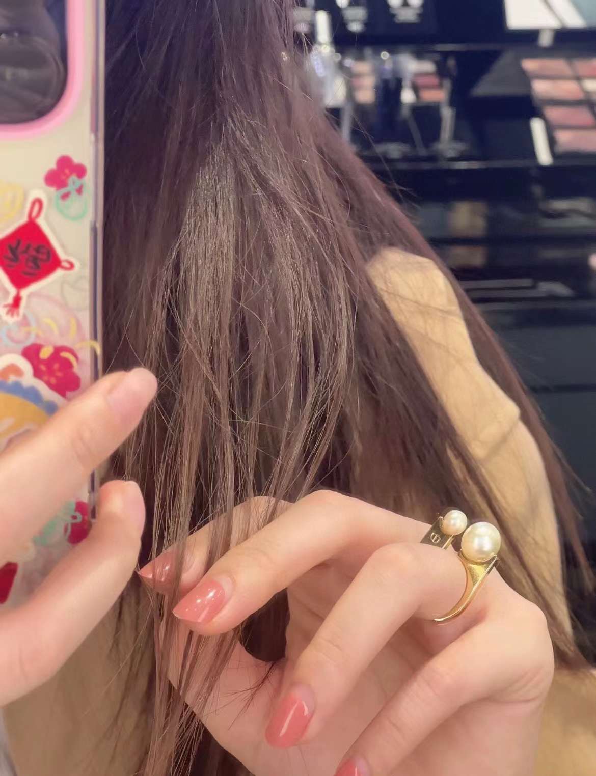Dior Double pearl ring view 8