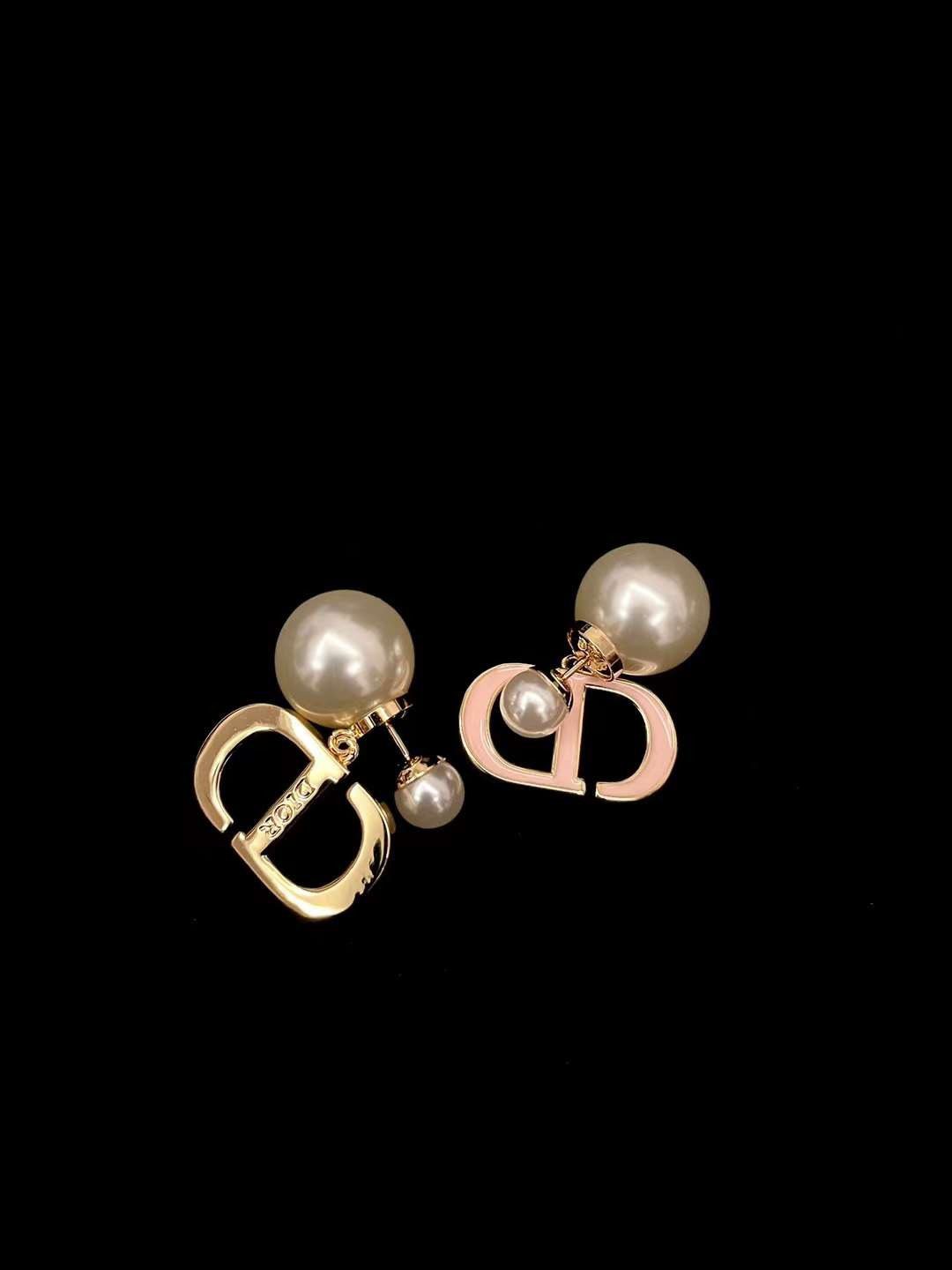 Chanel DIOR Pink enamel pearl stud earrings view 5