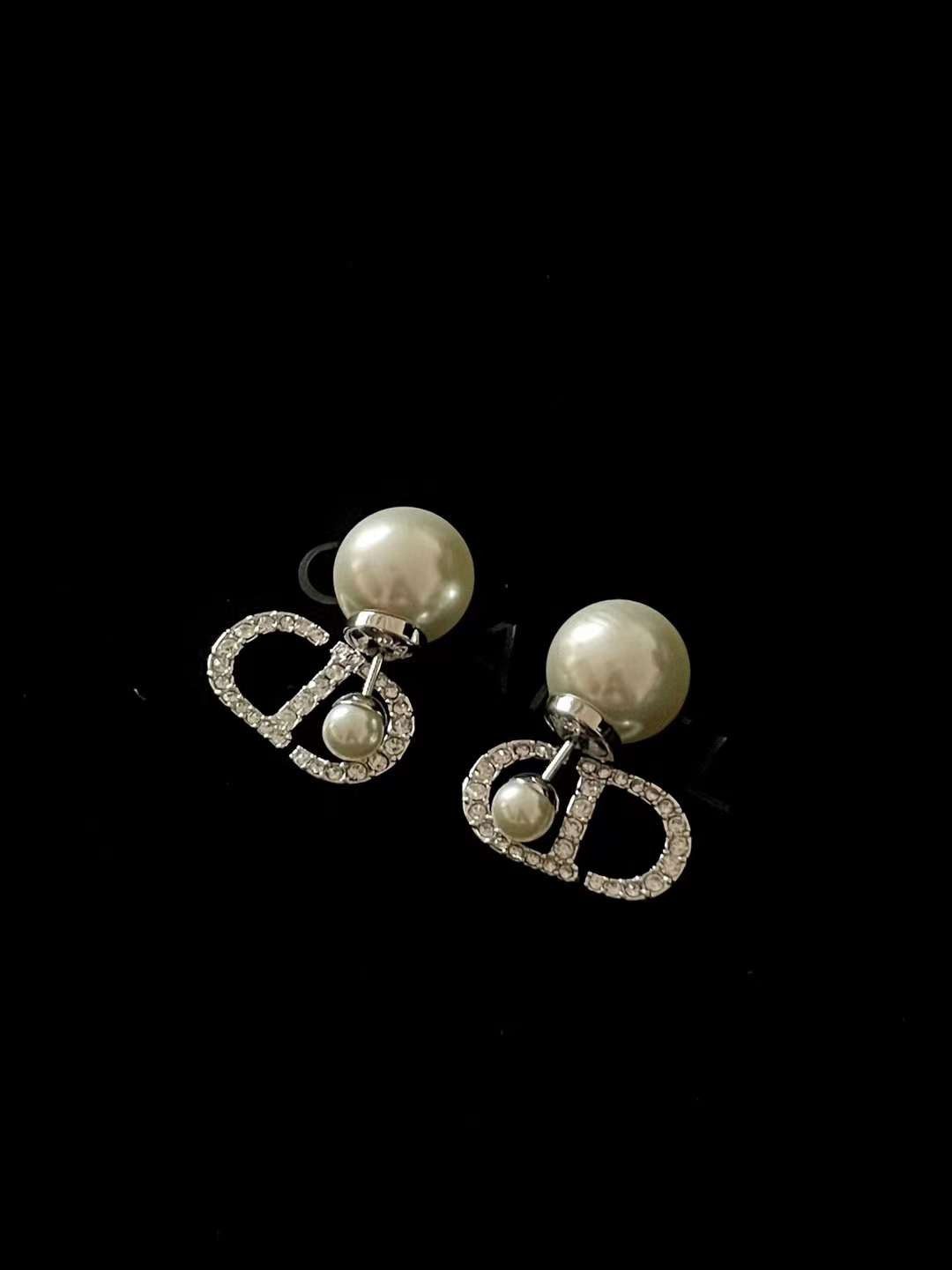 Dior Silver rhinestone pearl stud earrings view 3