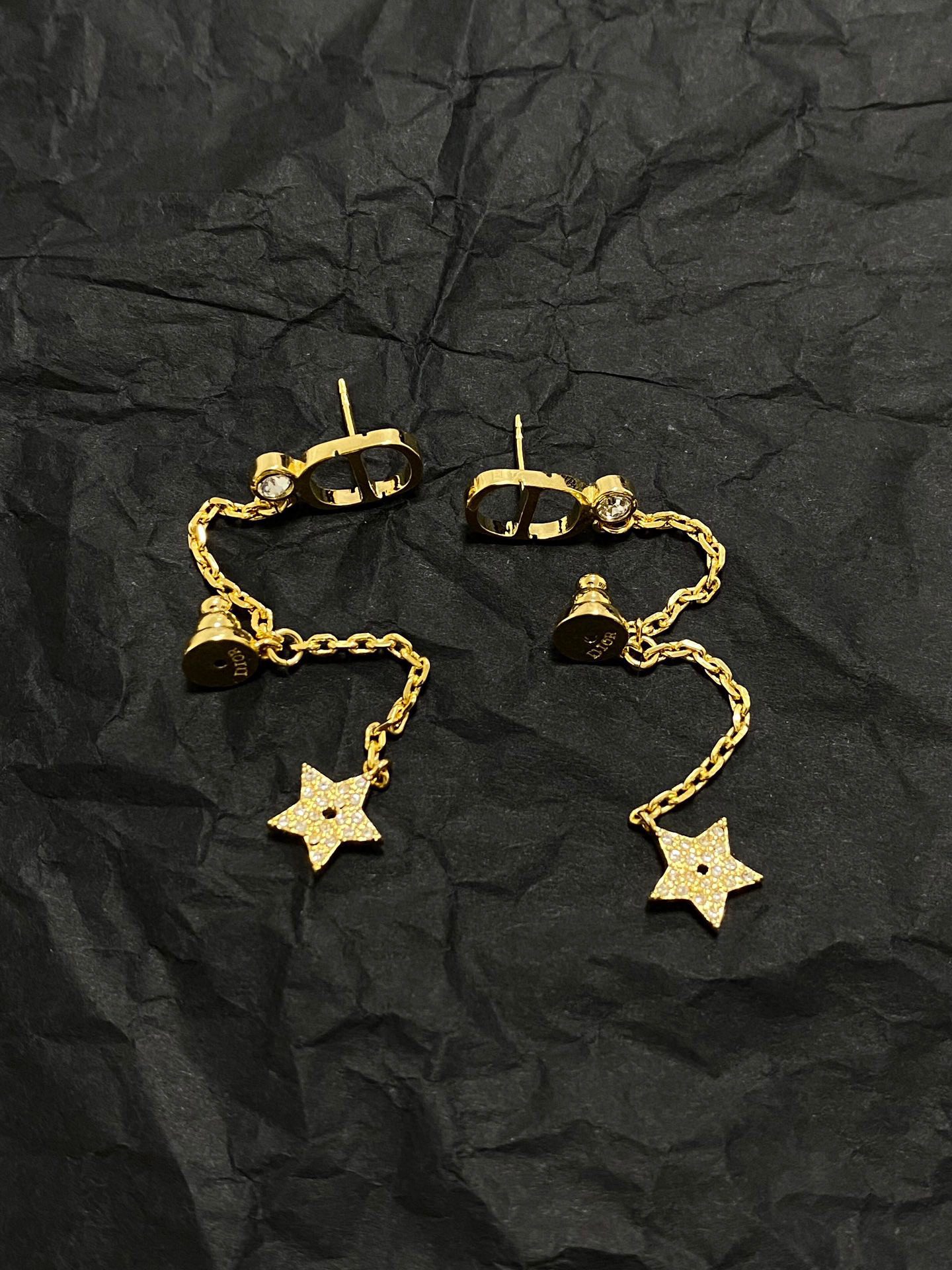 Dior NEW CD Star pendant earrings view 3