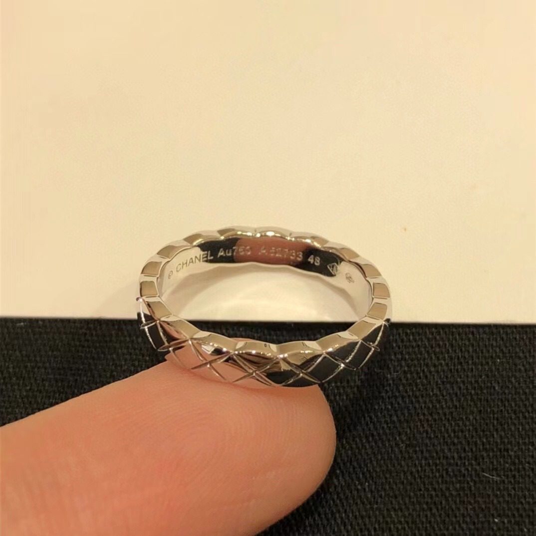 Chanel COCO finger ring view 4