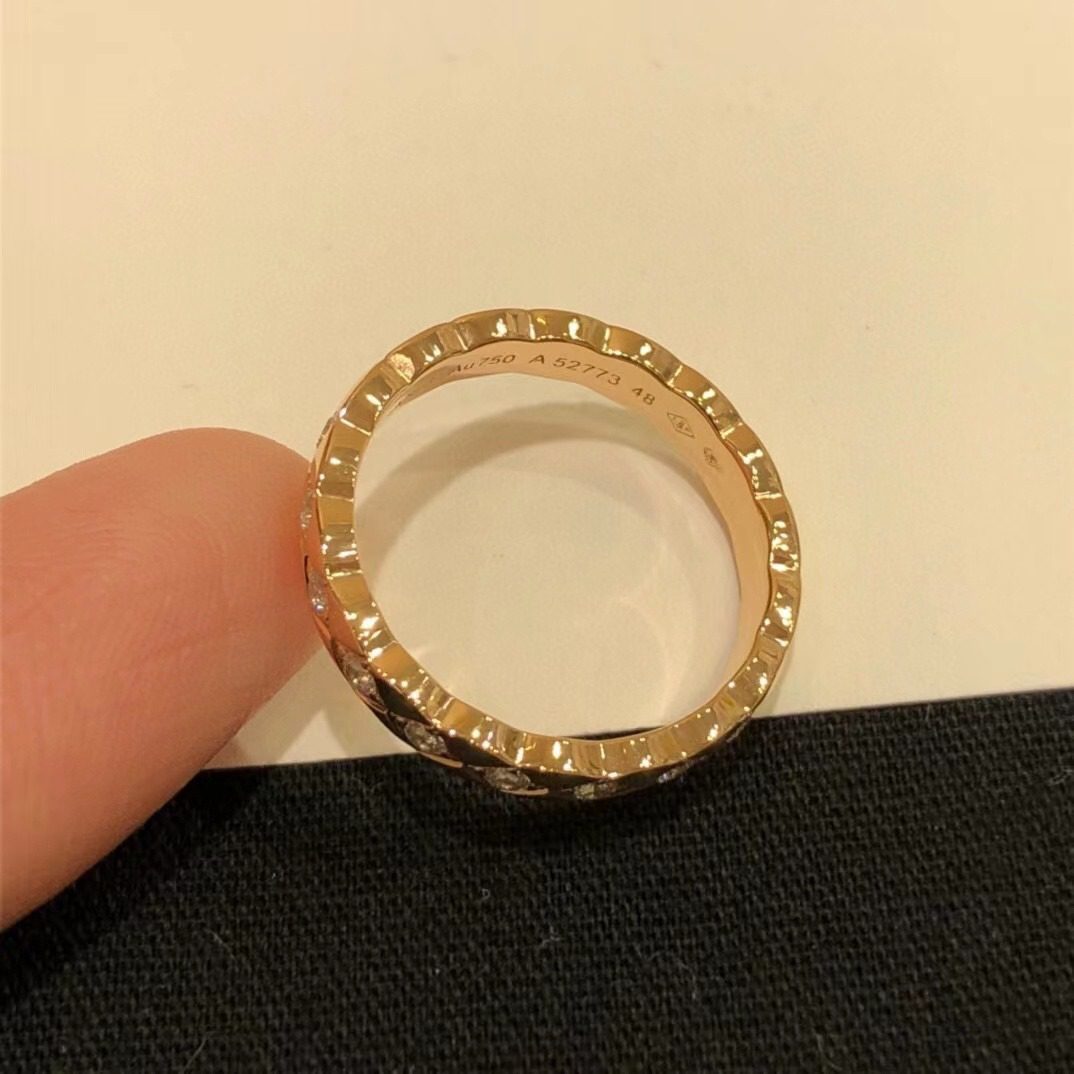 Chanel COCO finger ring view 4