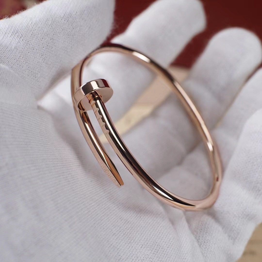 Cartier Juste Un Clou Bracelet view 4