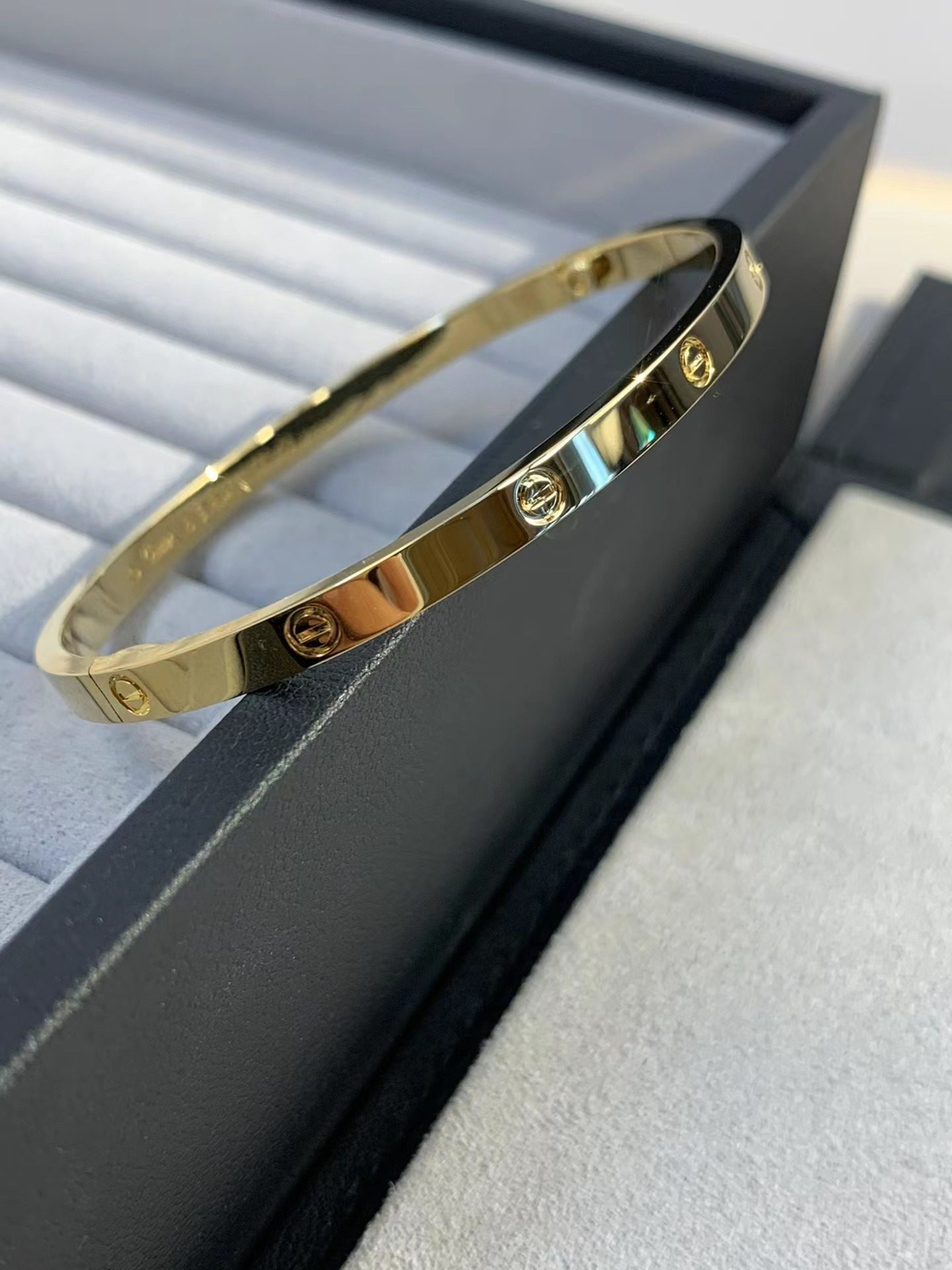Cartier LOVE bracelet view 3