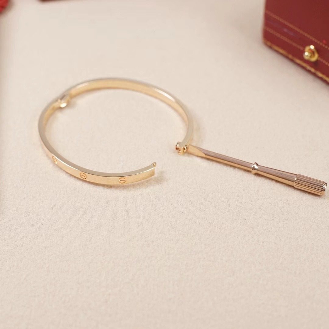 Cartier LOVE bracelet view 6