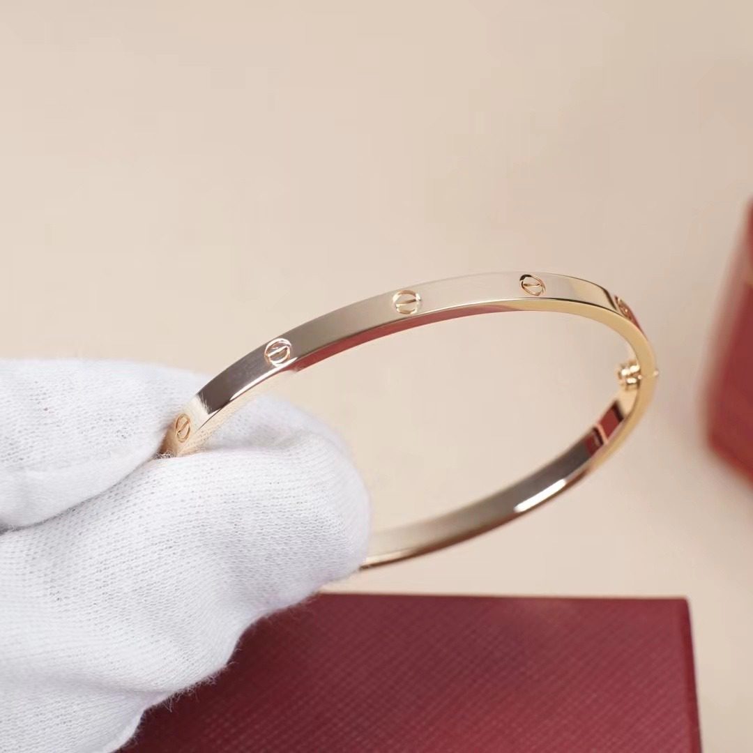 Cartier LOVE bracelet view 9