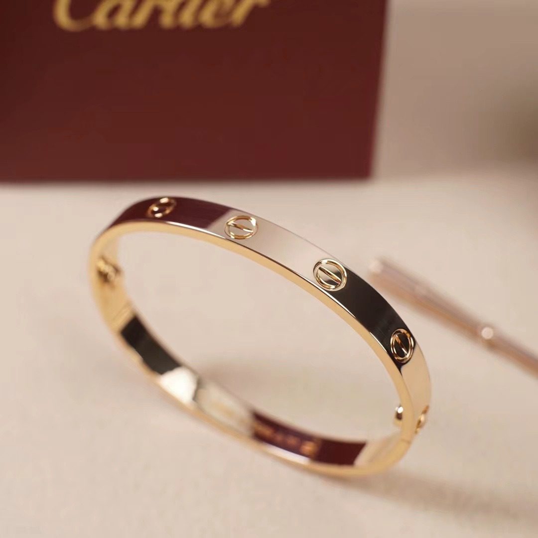 Cartier LOVE Rose gold bracelet view 8