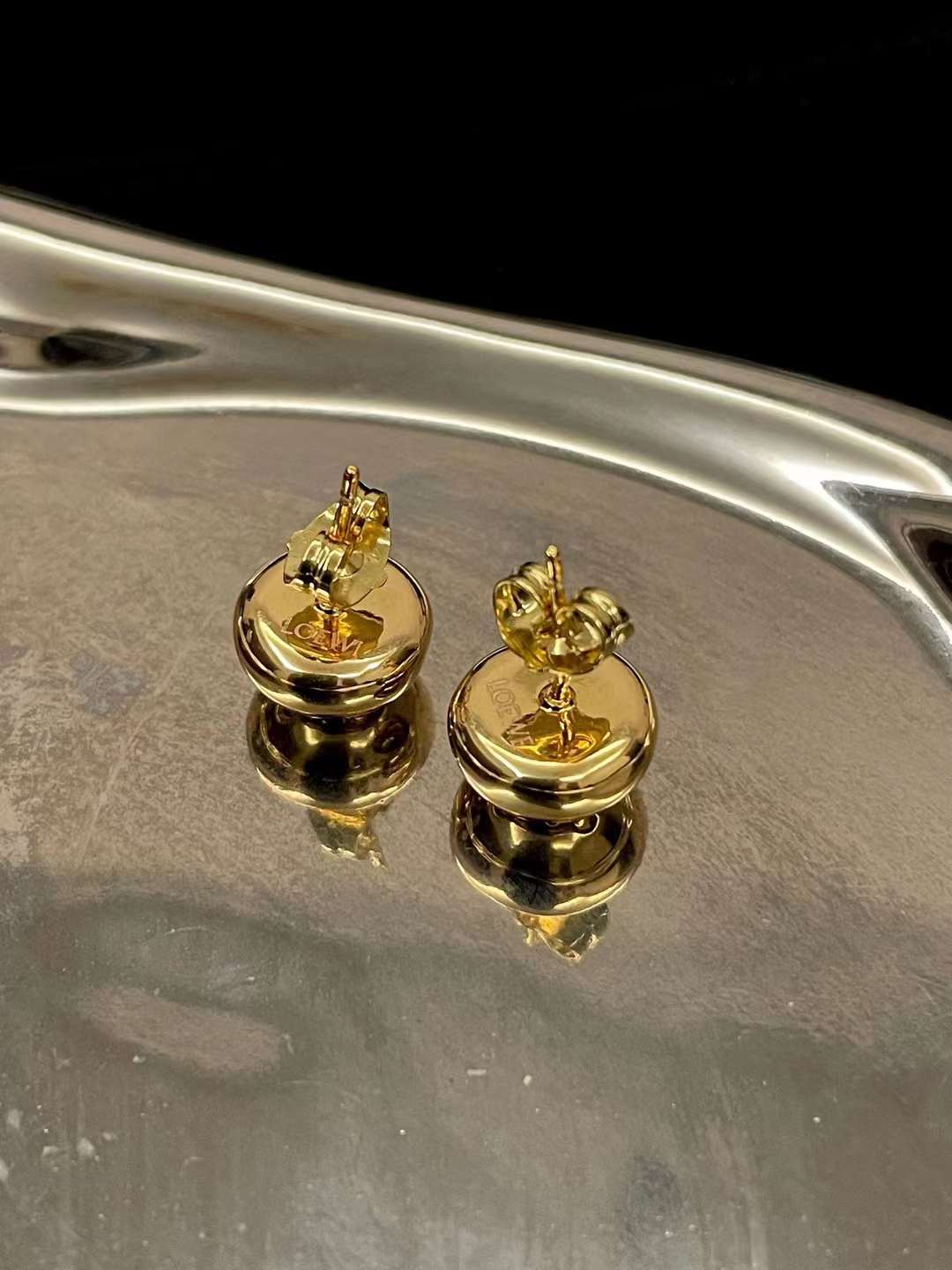 Loewe logo ear stud view 7