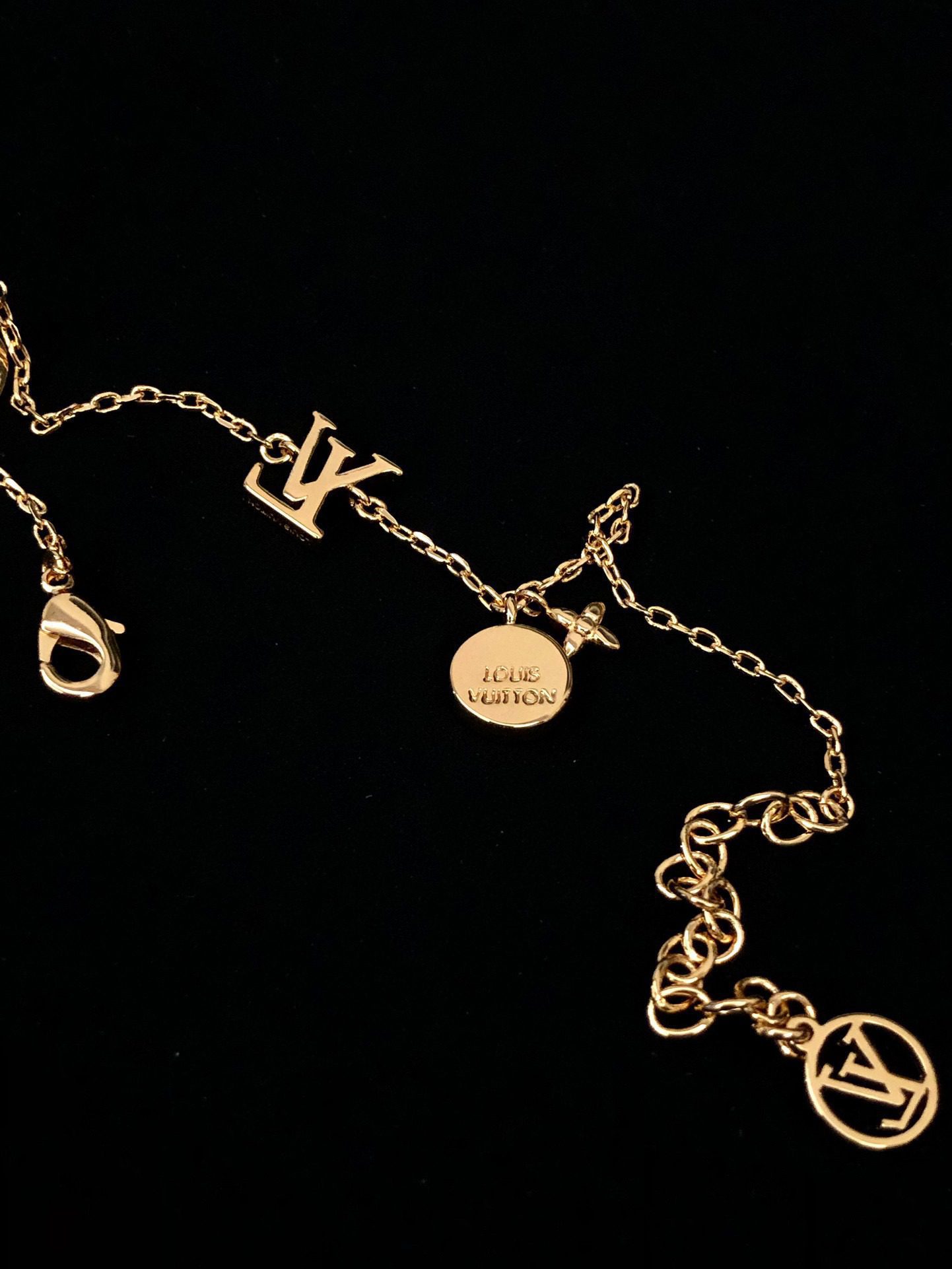 Louis Vuitton Pink Heart Bracelet view 3