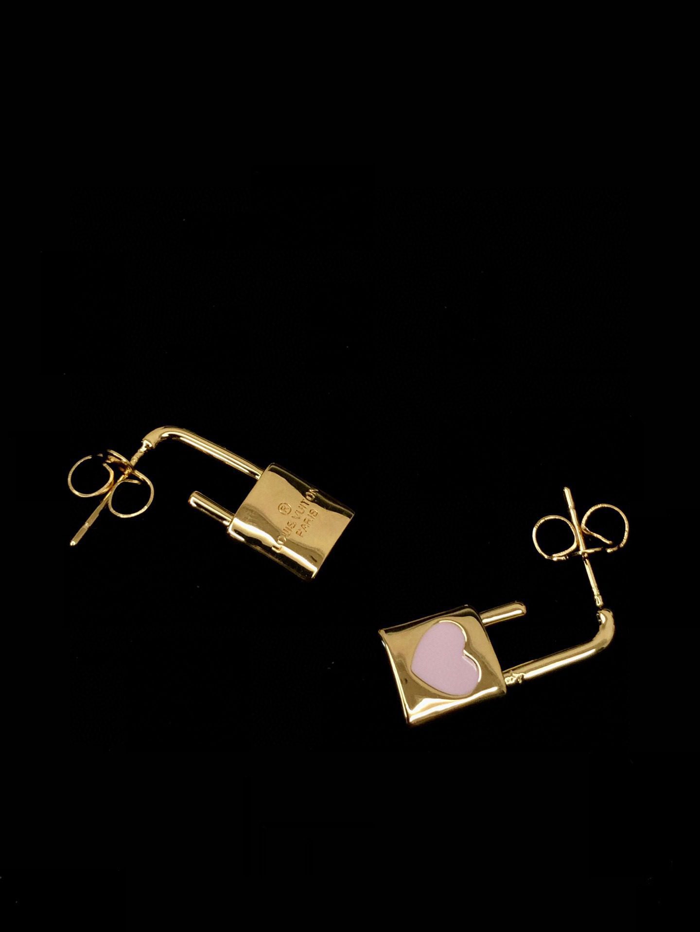Louis Vuitton Pink Heart Earrings view 2
