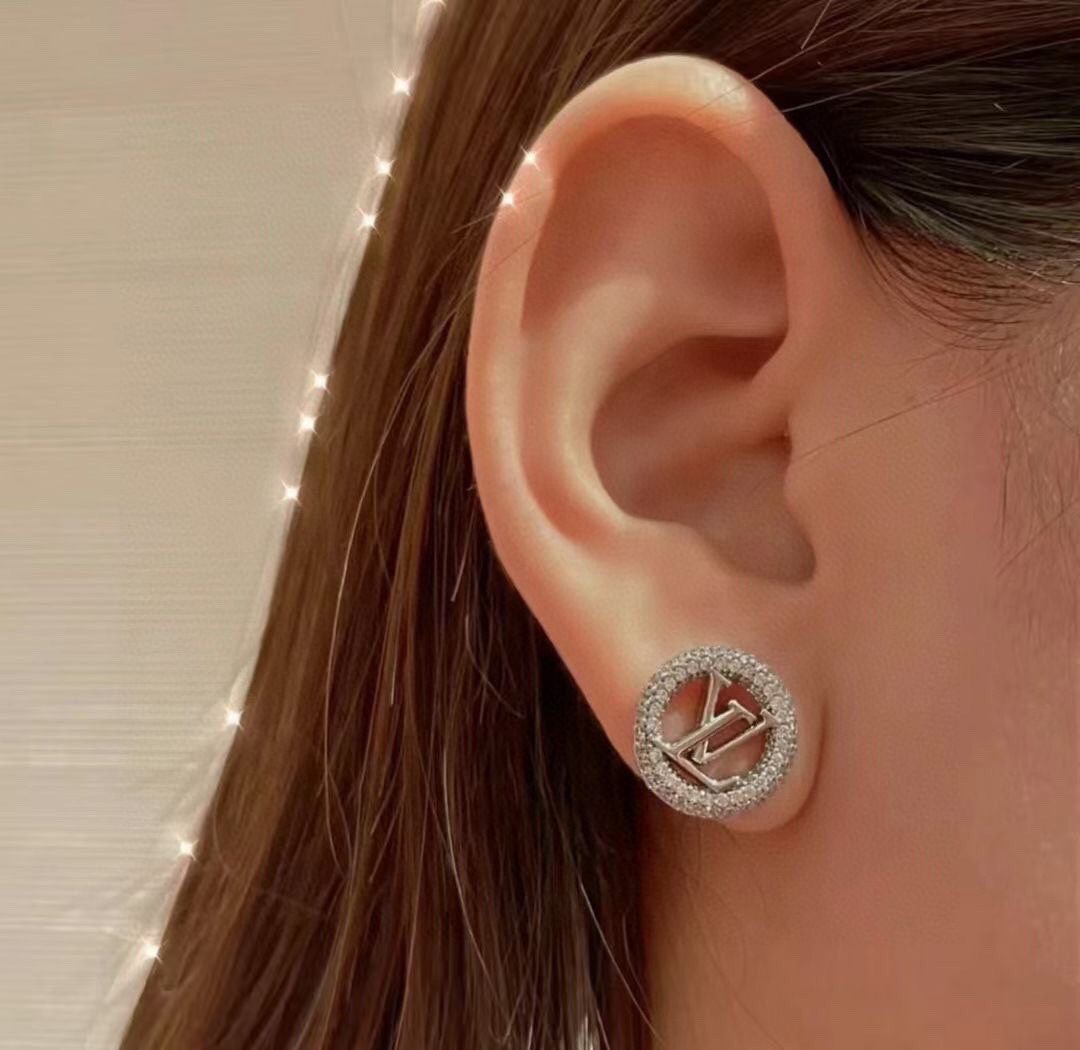 Louis Vuitton Louis By Night Stud Earrings view 1
