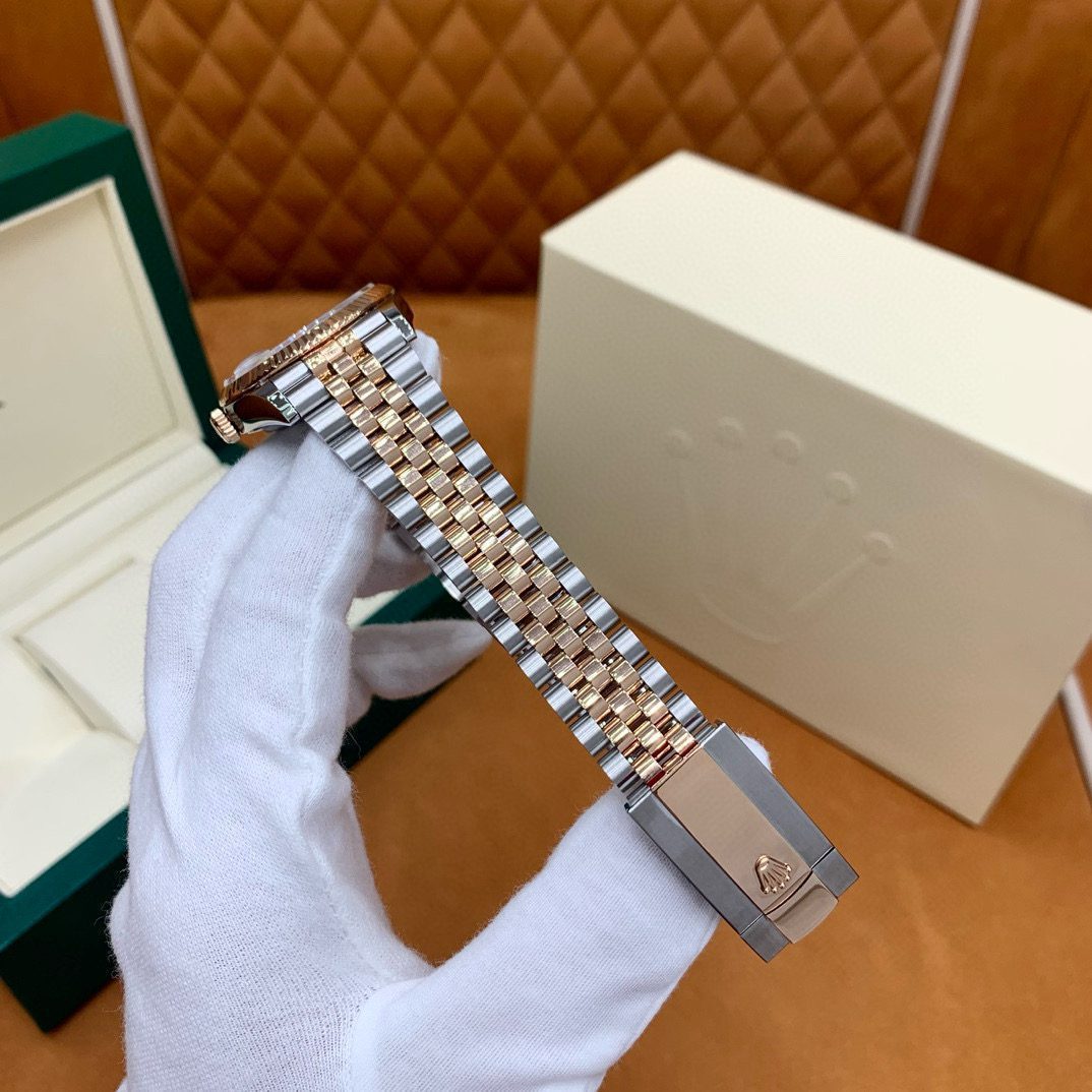 Rolex Datejust view 4