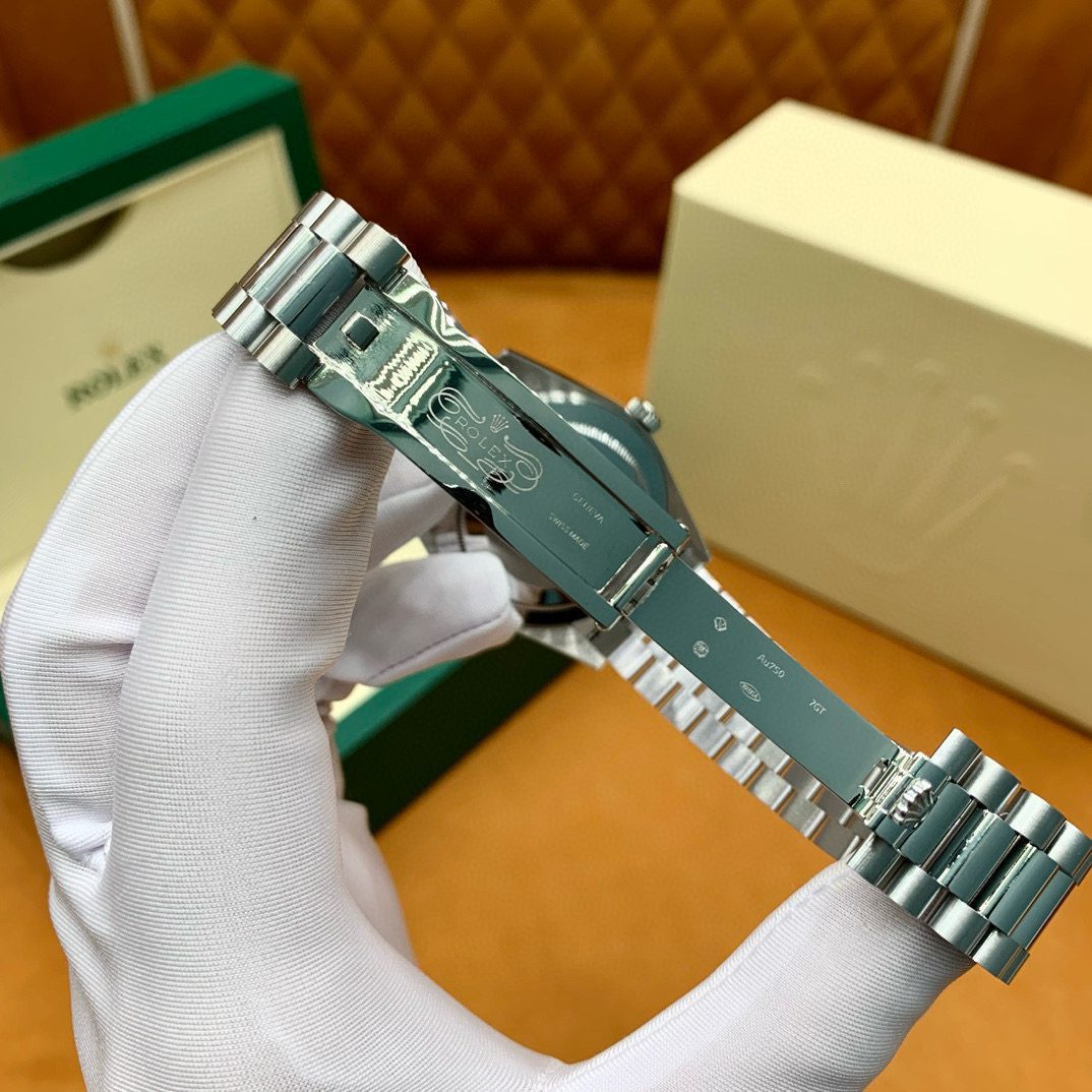Rolex Day-Date view 7