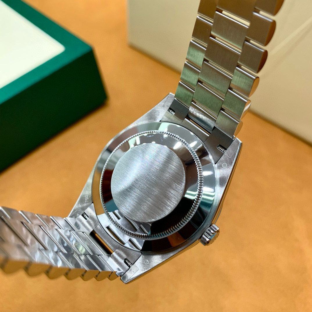 Rolex Day-Date view 9