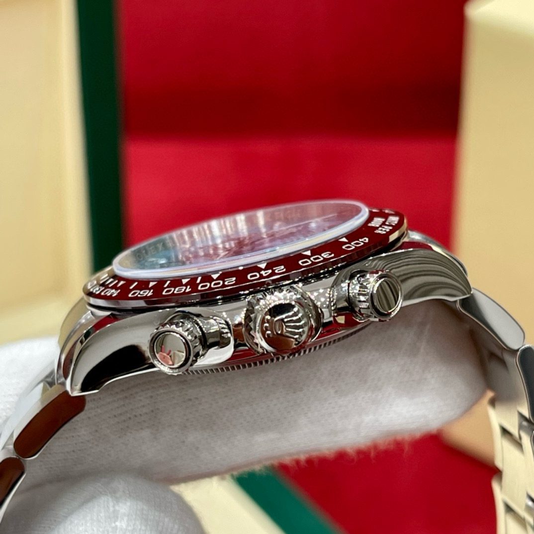 Rolex Cosmograph Daytona view 6