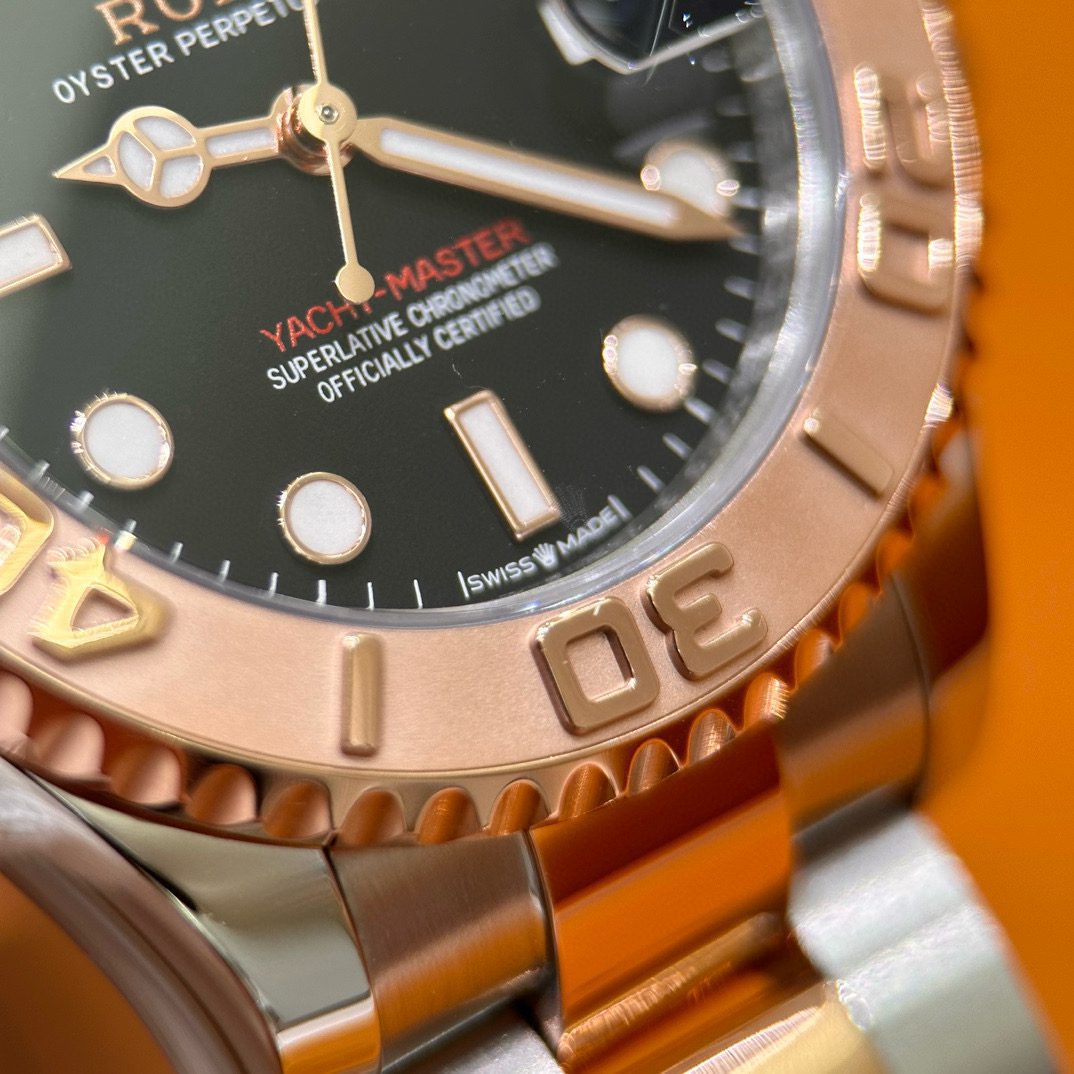 Rolex Yacht-Master 37 view 5