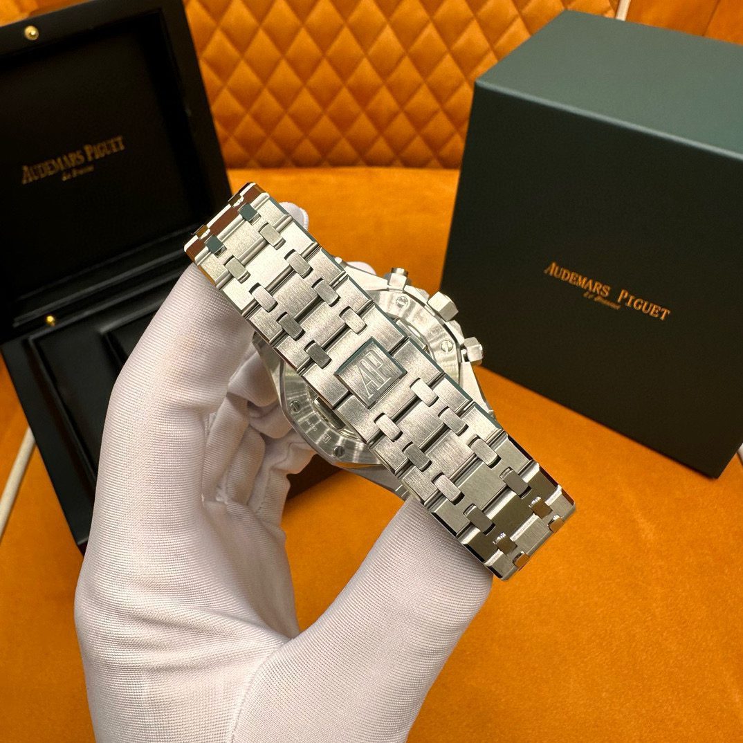 Audemars Piguet 26240st.001320st.07 view 5