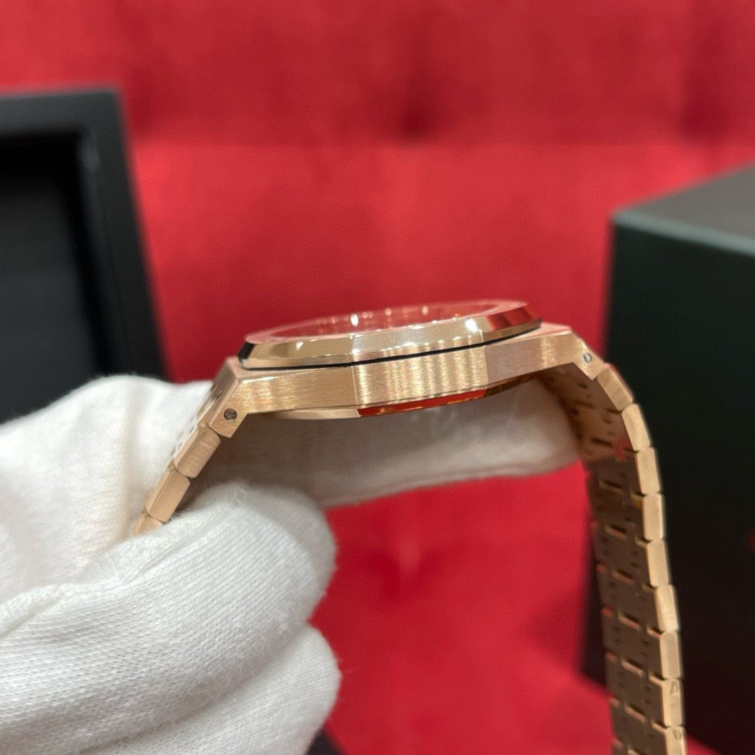 Audemars Piguet 15407or.Oo.1220or.01 view 4