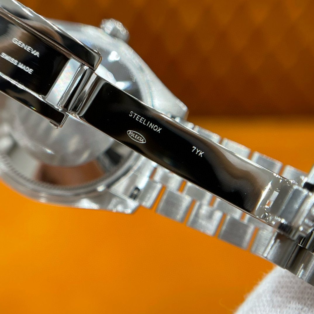 Rolex Datejust view 8